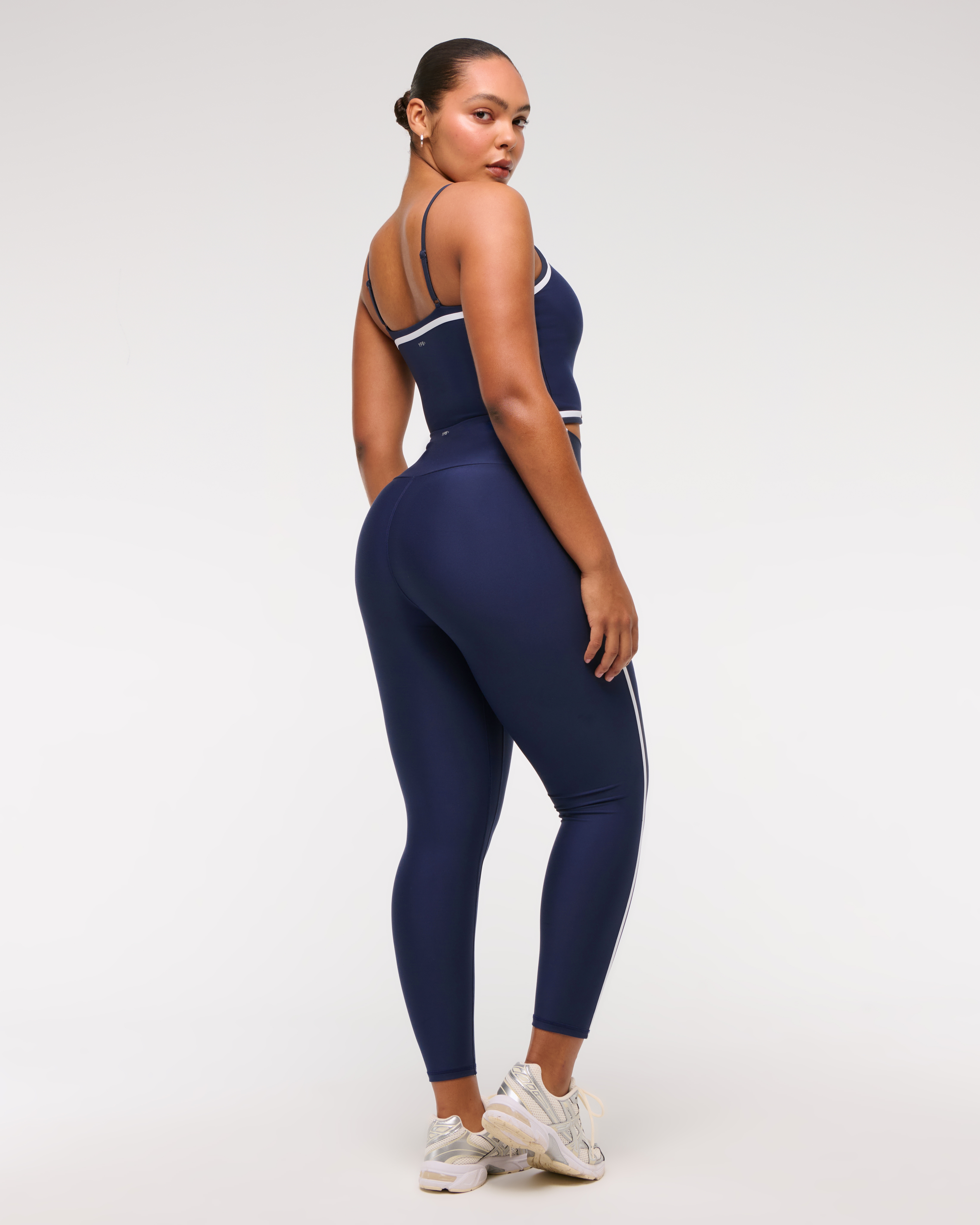 注目ショップ Women's Leggings 7/8-Length Love Curve sculptLUX YPB Clothing