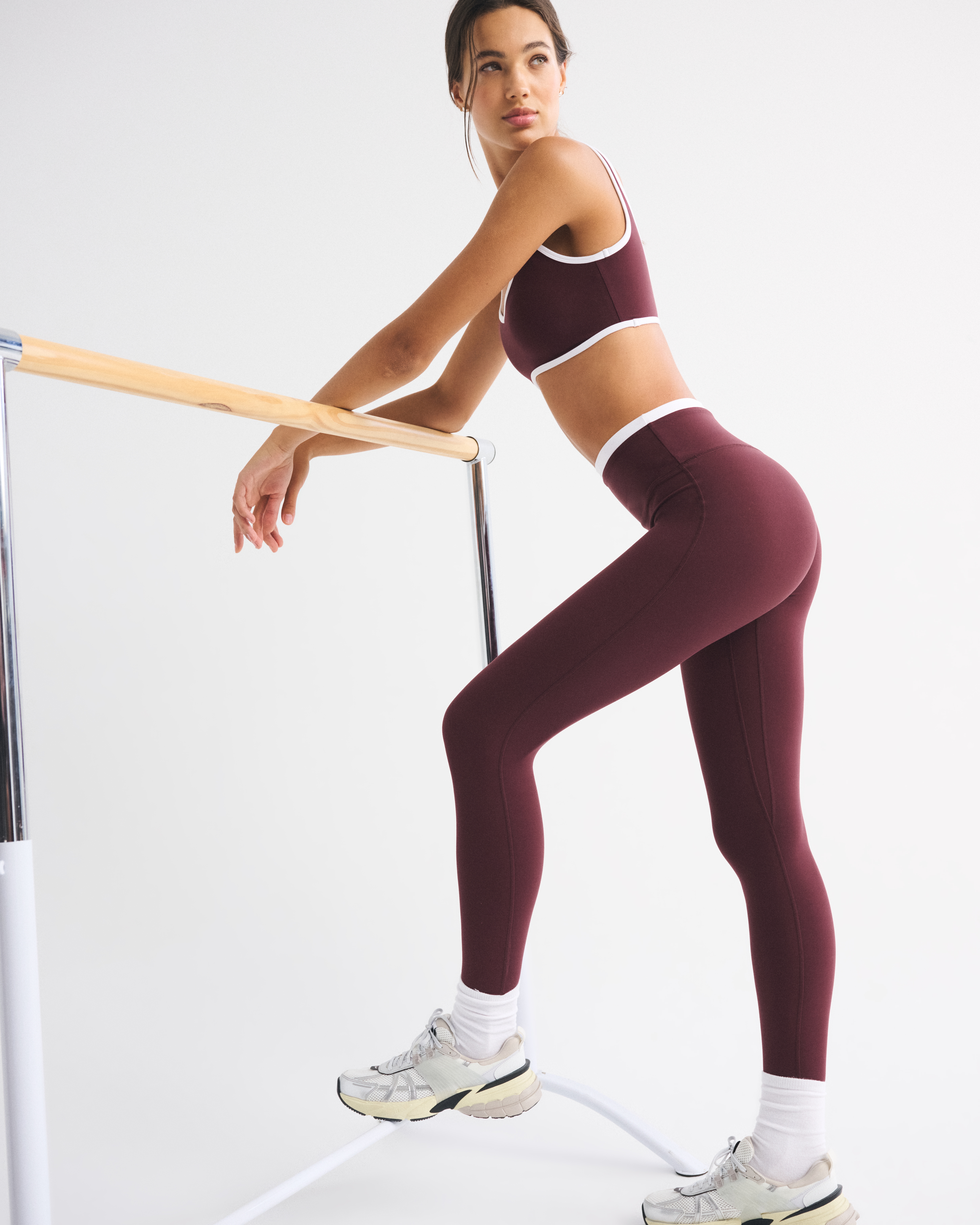 Abercrombie & Fitch Ypb Studioflex 7/8-length Legging In Burgundy