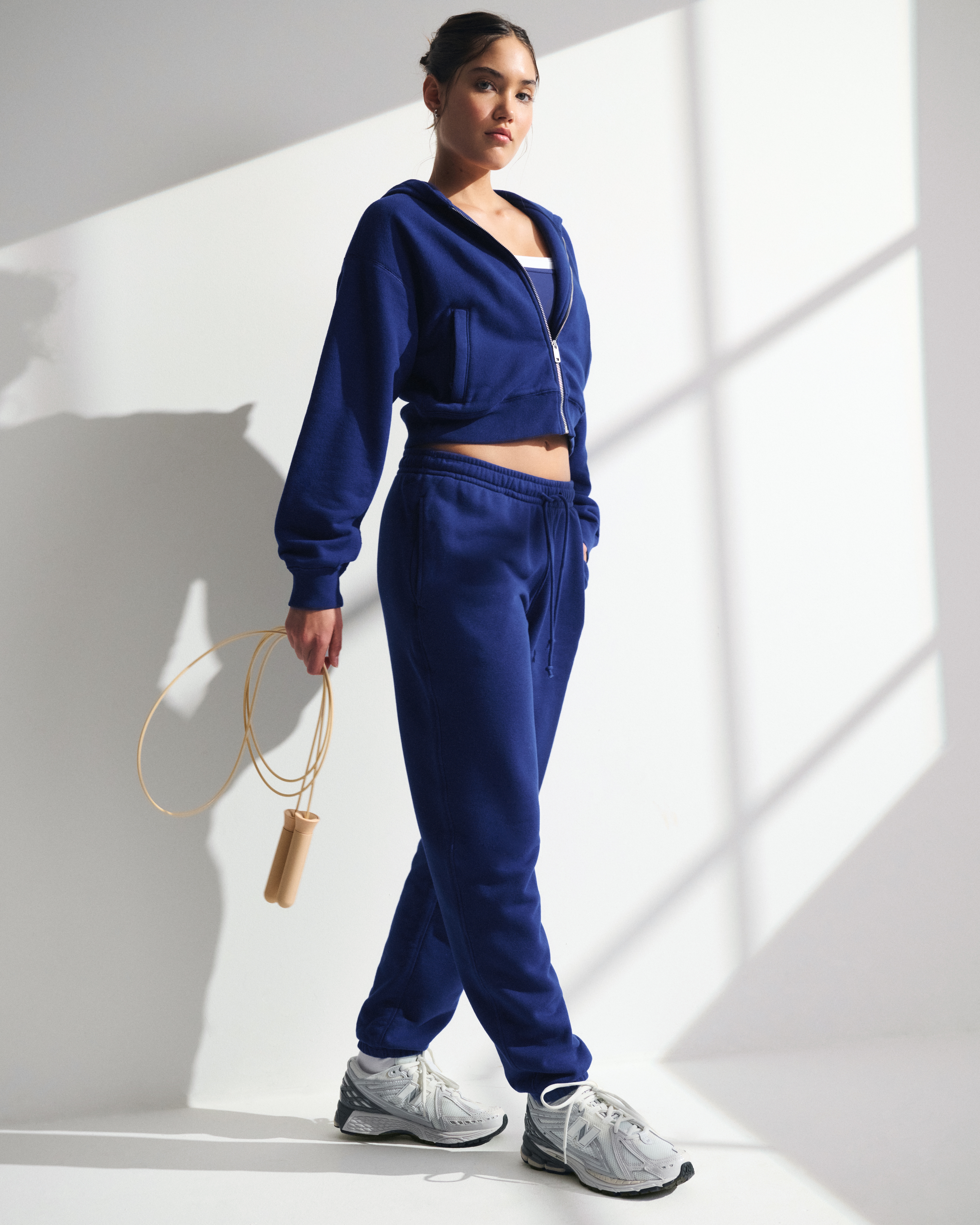 Abercrombie & Fitch Ypb On The Go Cinched Pant In Blue