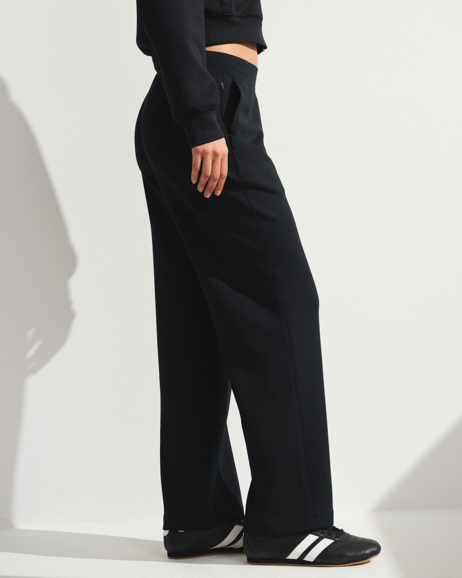 YPB neoKNIT On The Go Straight Leg Pant