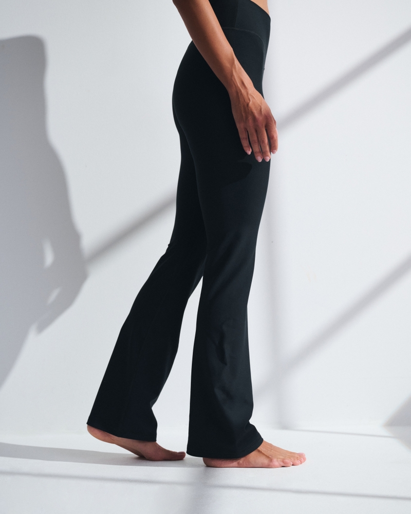 YPB sculptLUX Flare Legging