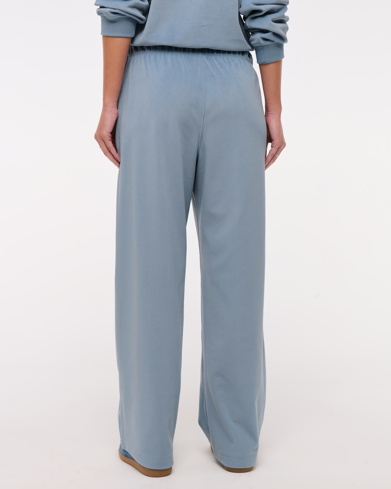 YPB superSOFT Rib Wide Leg Sweatpant