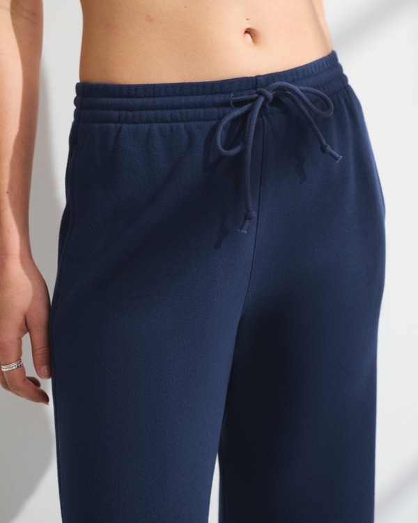 YPB On The Go Wide Leg Pant
