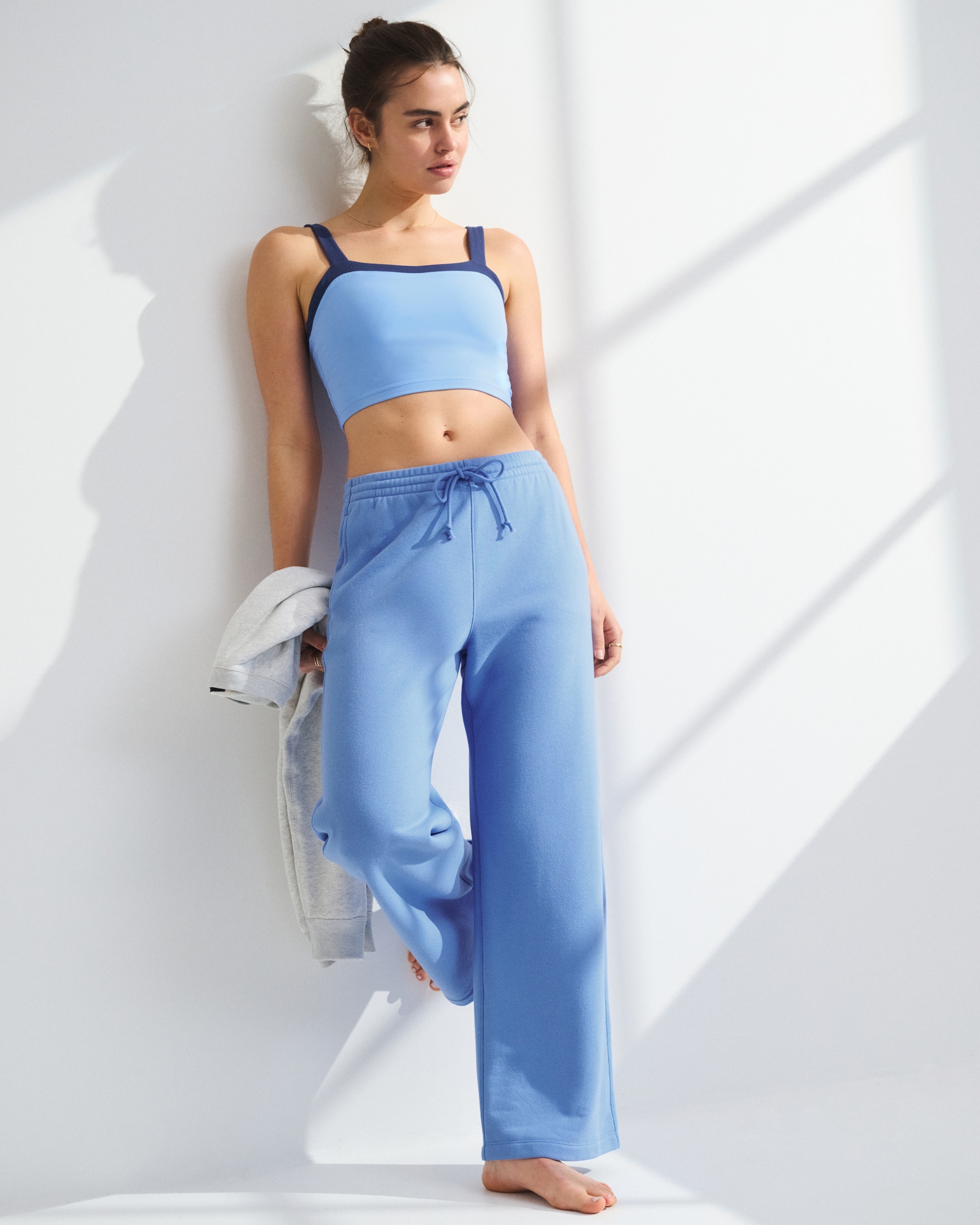 YPB On The Go Wide Leg Pant