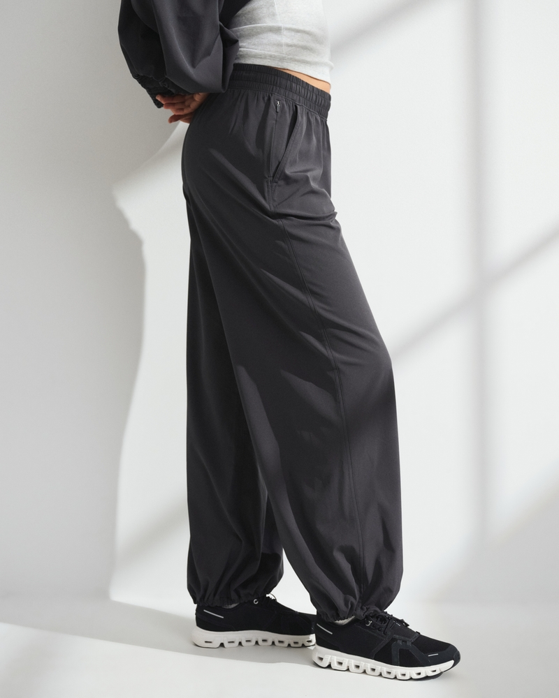 YPB motionTEK Convertible Balloon Pant - thumbnail 4