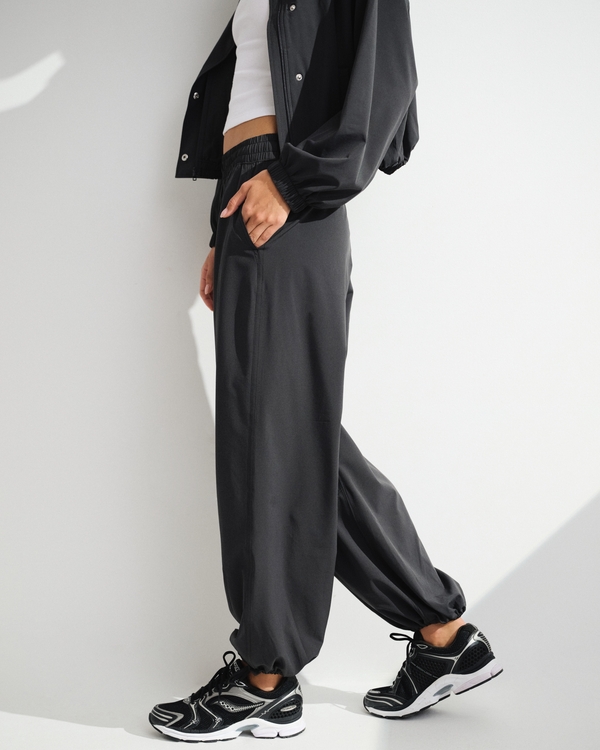 Women's YPB motionTEK Convertible Balloon Pant | Women's Clearance
