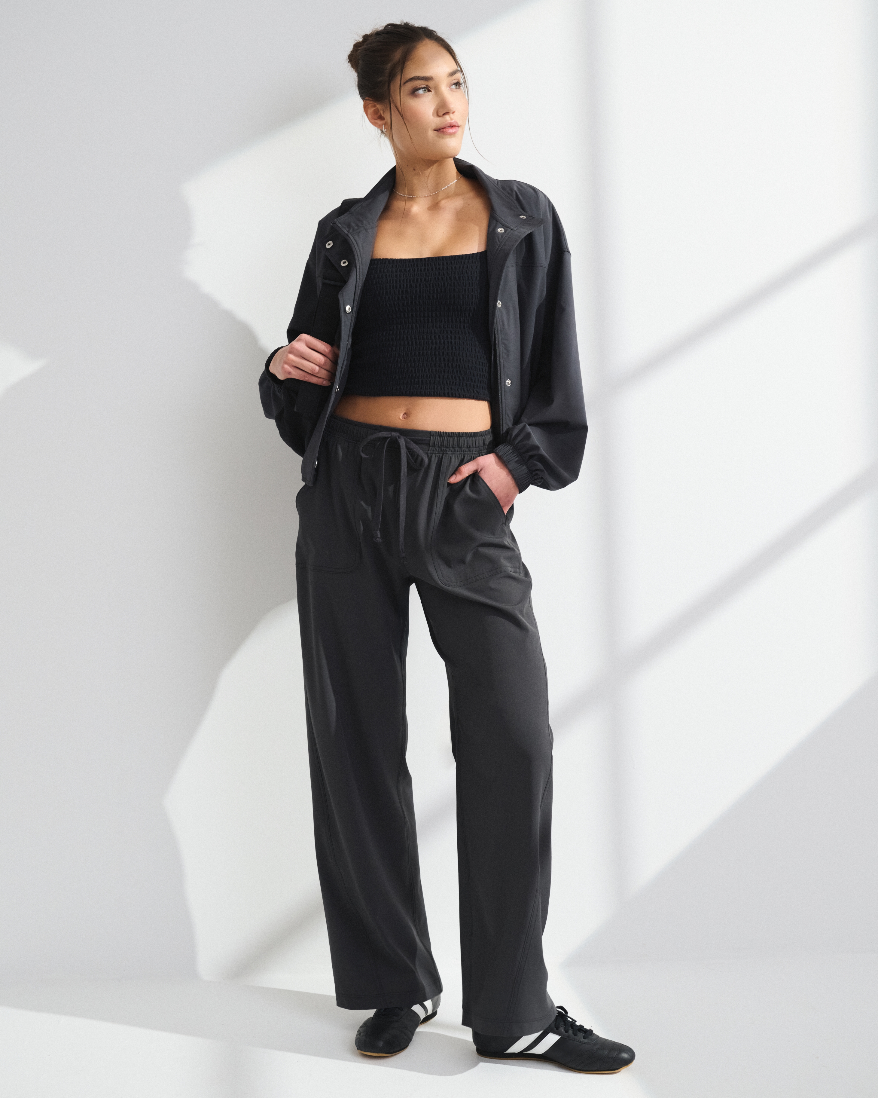Женские брюки Abercrombie & Fitch YPB motionTEK Wide Leg Pant — фото 2