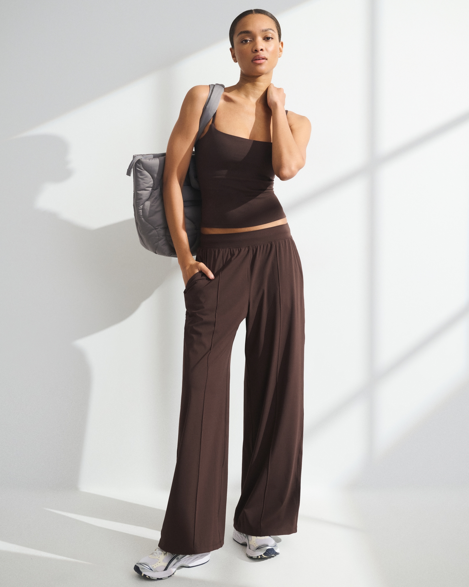 Abercrombie & Fitch YPB On The Go Wide Leg Pant | Arden Fair