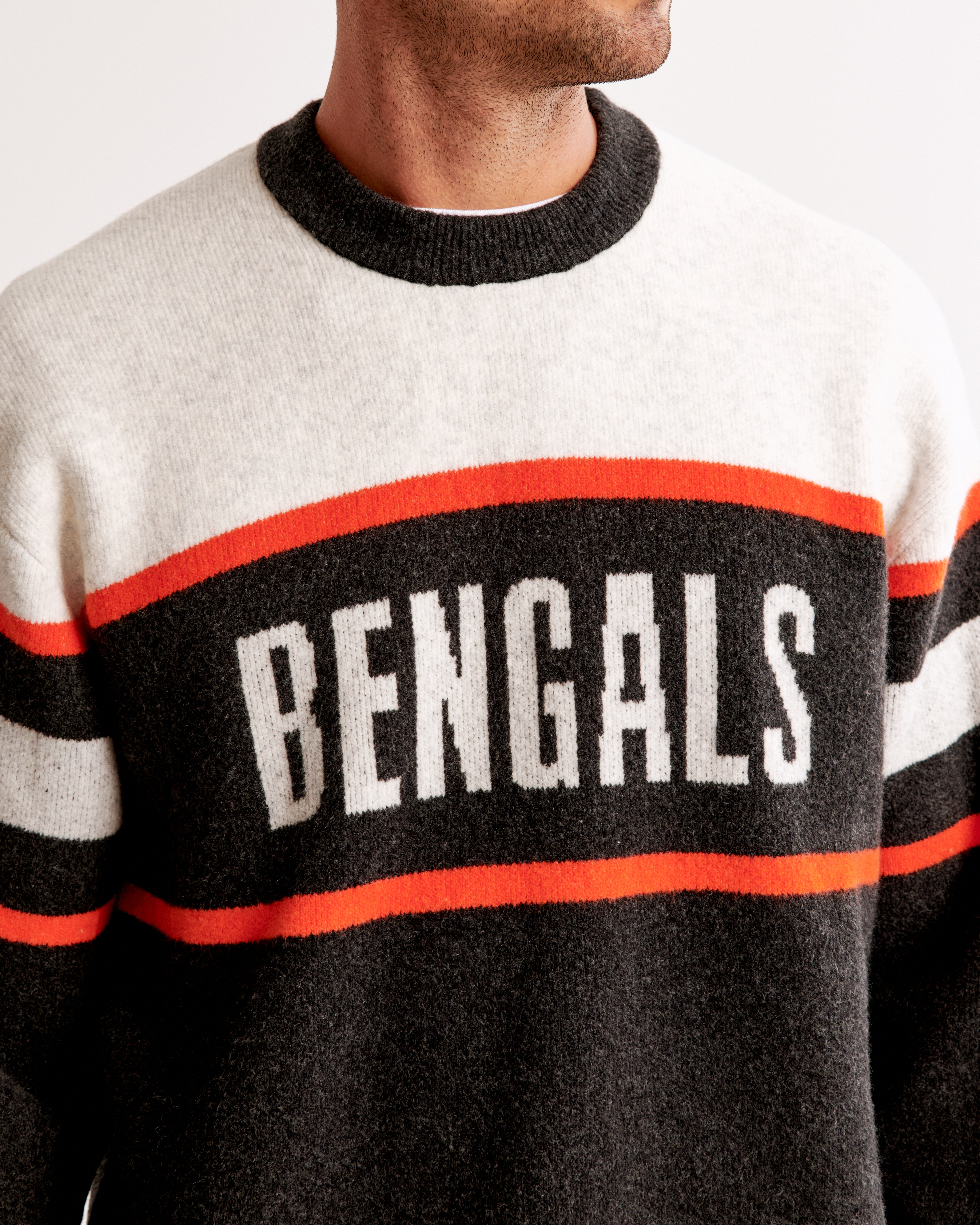 Мужские свитеры Abercrombie & Fitch Dallas Cowboys Crew Sweater — фото 3