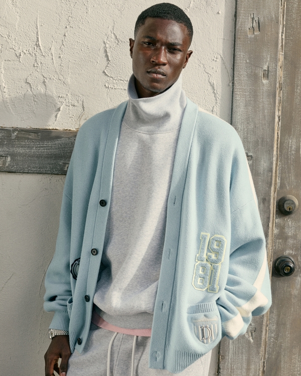 Vol. 28 Danzy Cropped Cardigan, Light Blue view 1
