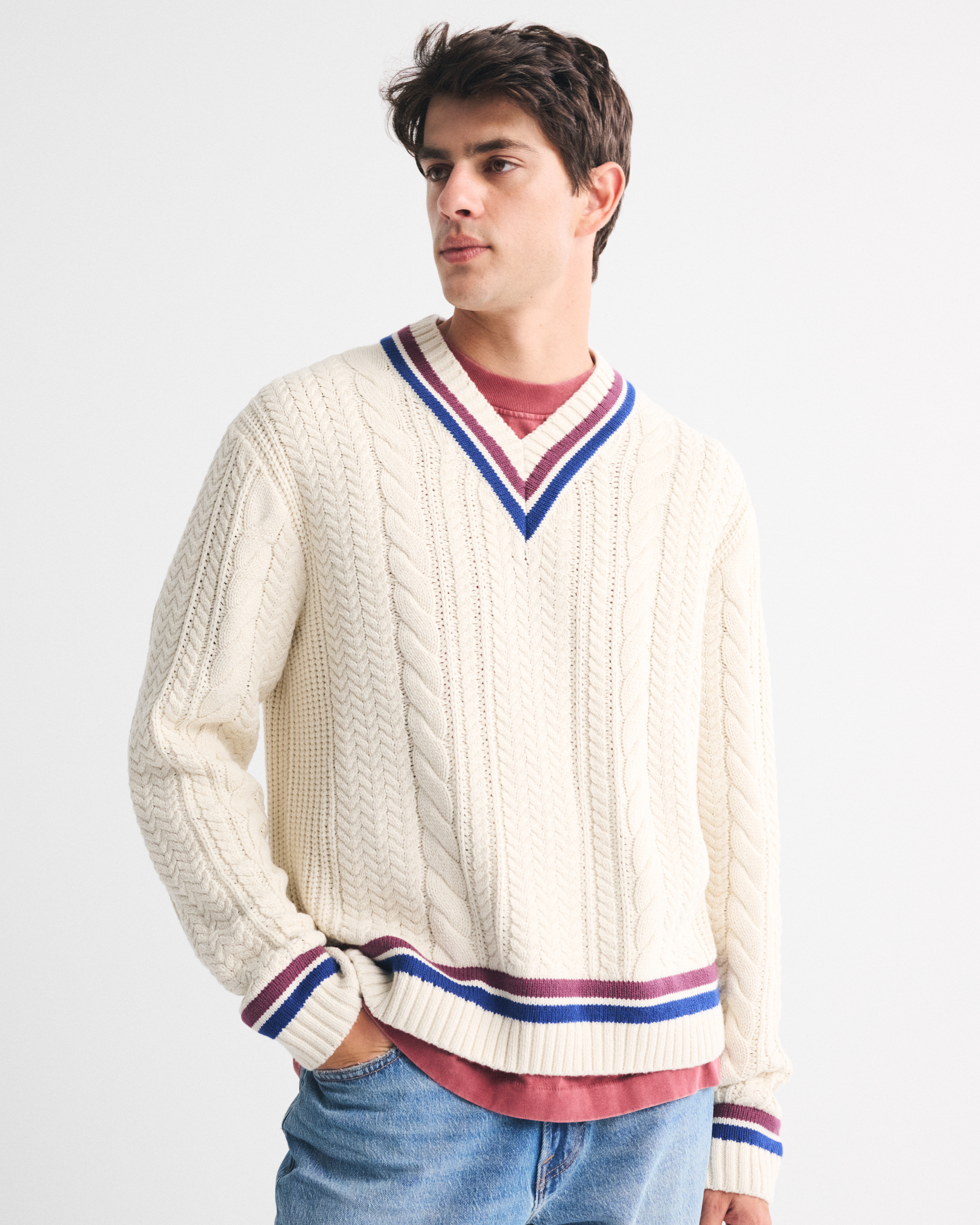 Abercrombie & Fitch Oversized Cable V-neck Sweater In White
