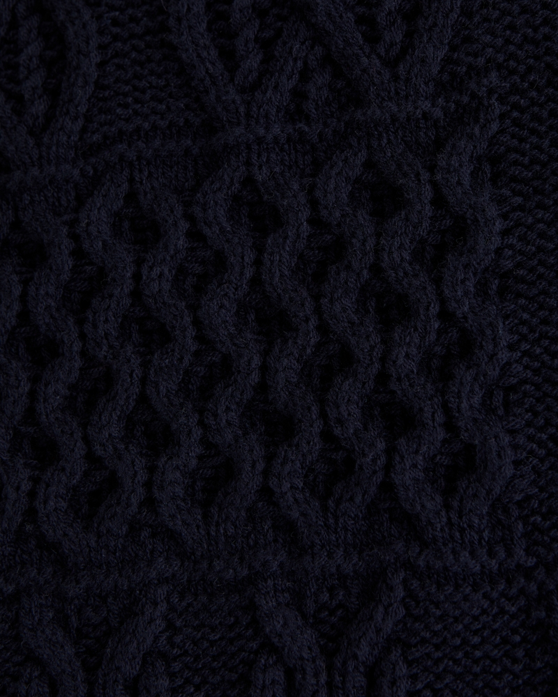 ごろごろ Men's Cable Patchwork Crew Sweater | Men's Clearance