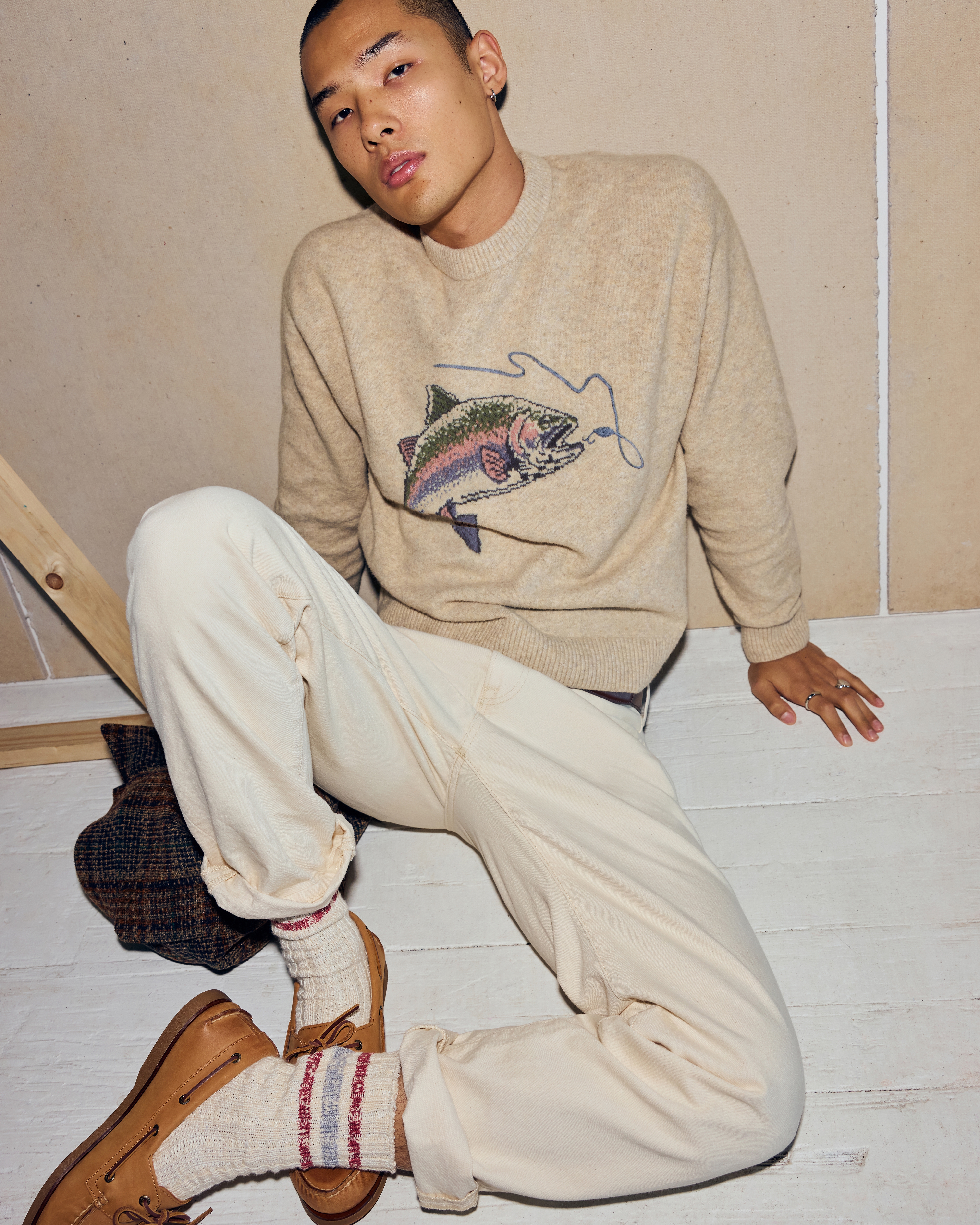 Abercrombie & Fitch A&f Essential Crew Sweater In White