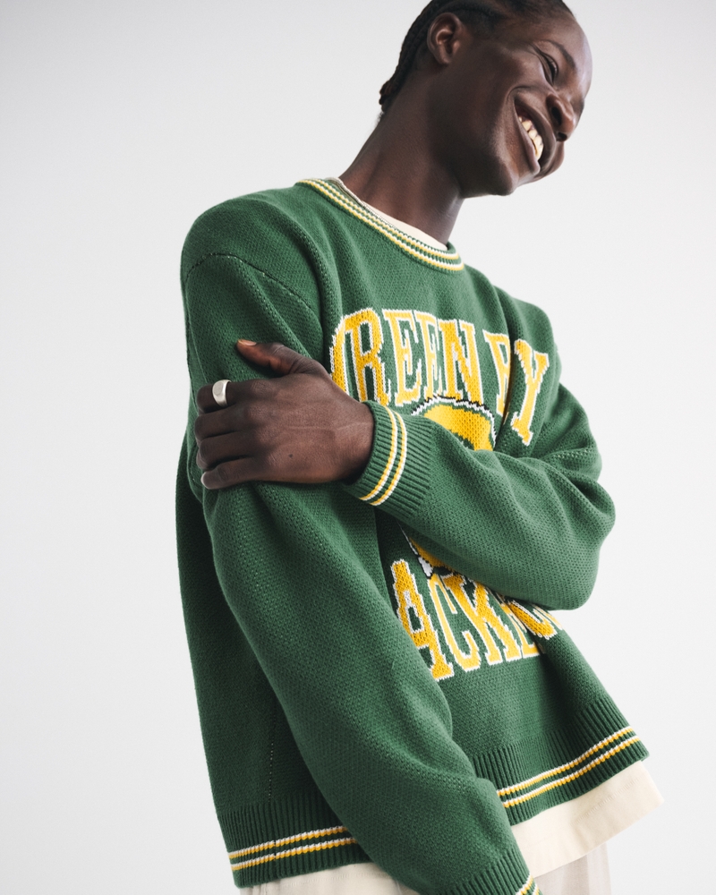 Men's Green Bay Packers Crew Sweater | Men's Tops | Abercrombie.com