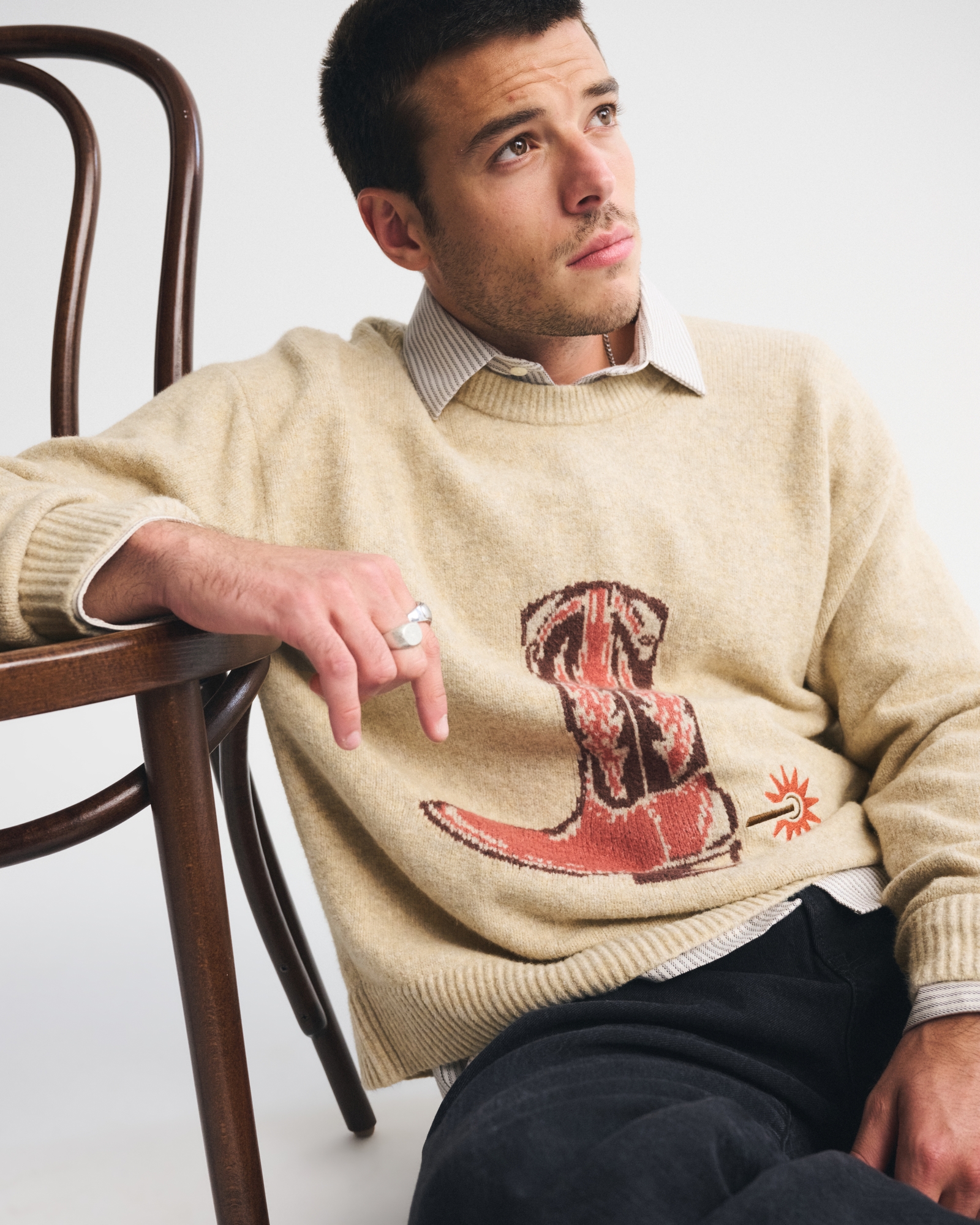Oversized Holiday Graphic Crew Sweater
