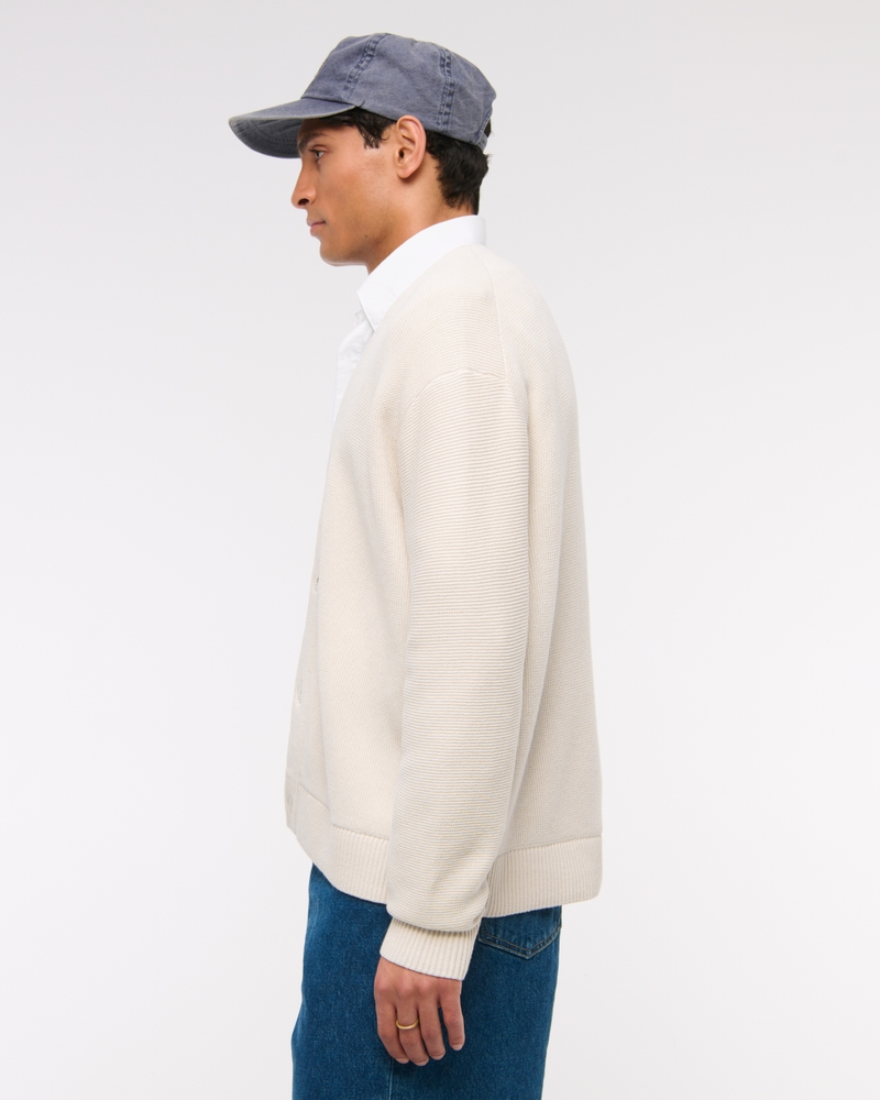 Cardigan court Preppy
