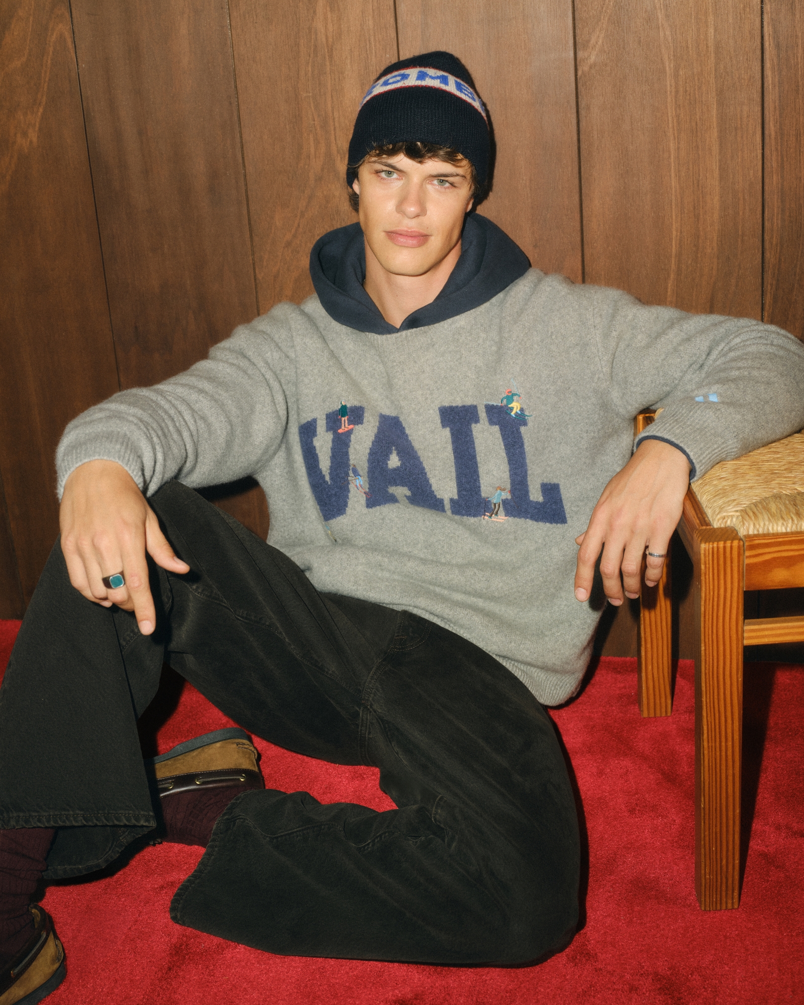 Oversized Vail Graphic Crew Sweater