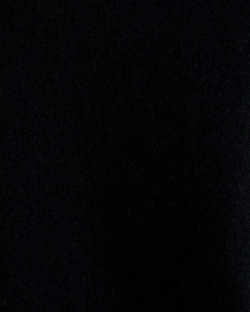 100% Merino Wool 3-Button Collared Sweater - thumbnail 3