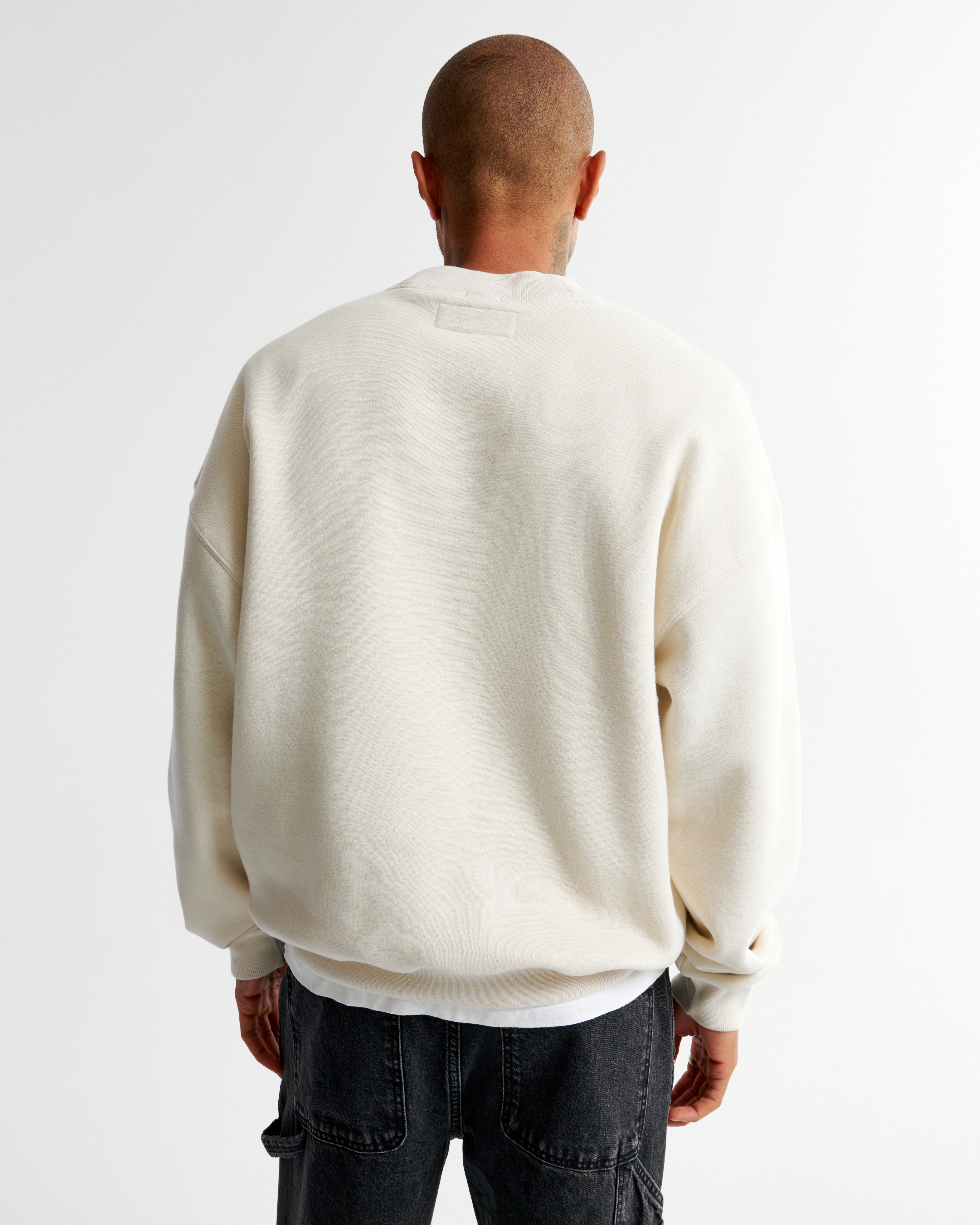 Men's Essential Crew Sweatshirt | Men's | Abercrombie.com