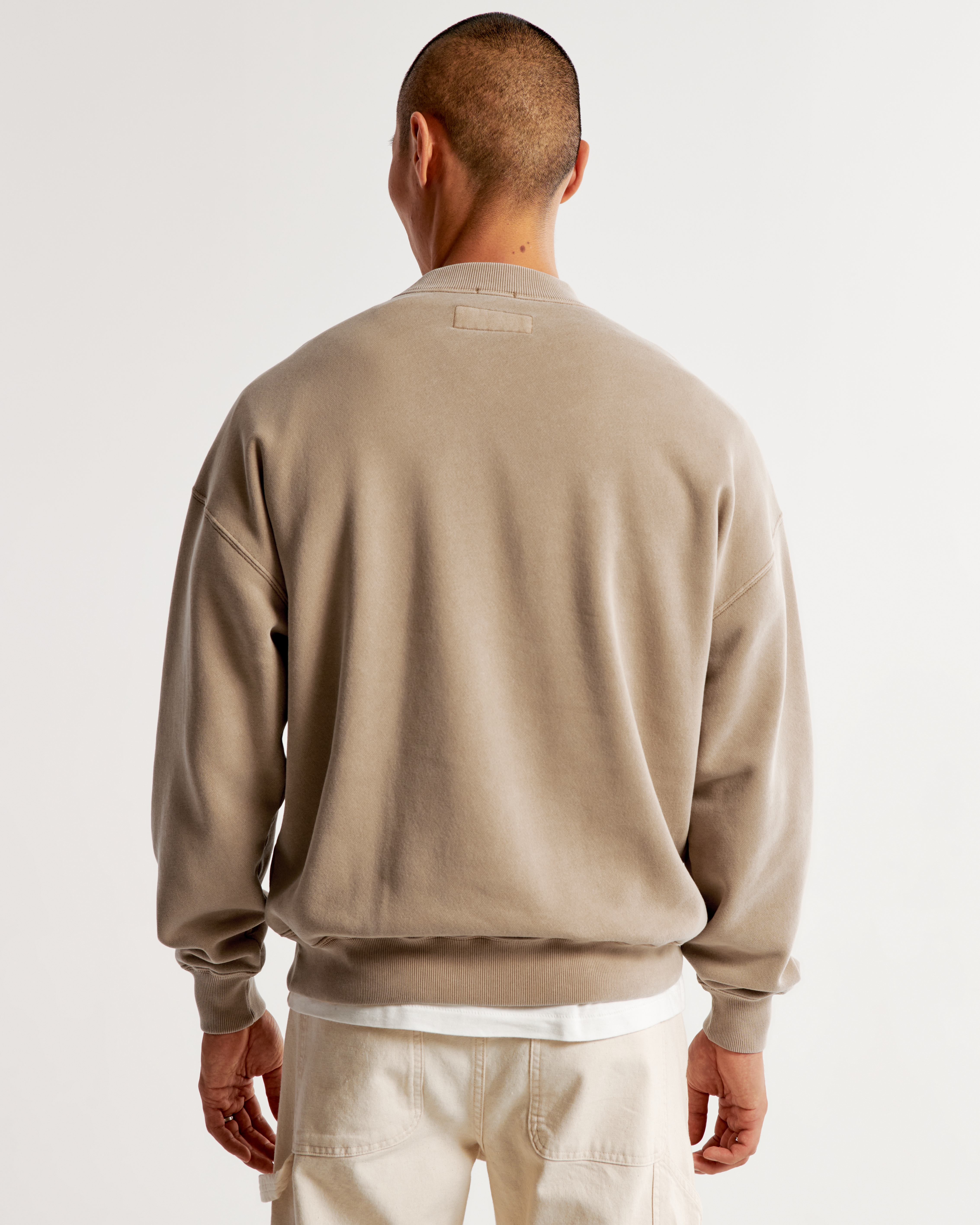 Essential Crew Sweatshirt