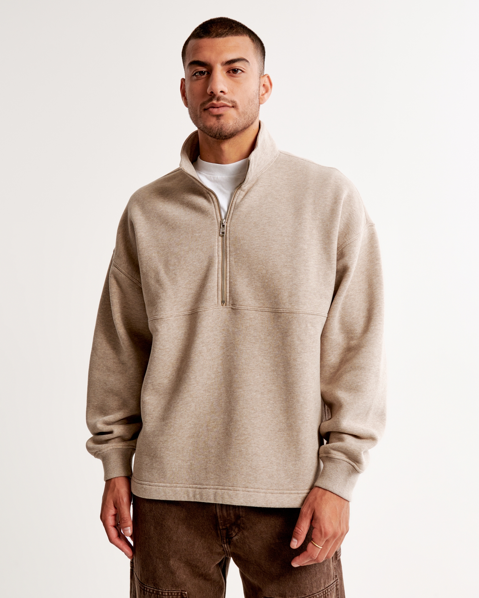 Men\'s Essential Half-Zip Sweatshirt | Men\'s Clearance