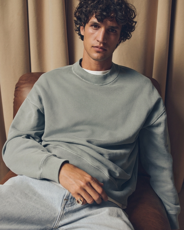 Essential Crew Sweatshirt, Light Green