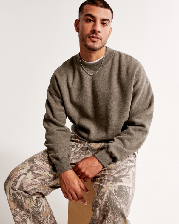 Men's Crew Neck Sweatshirts | Abercrombie & Fitch