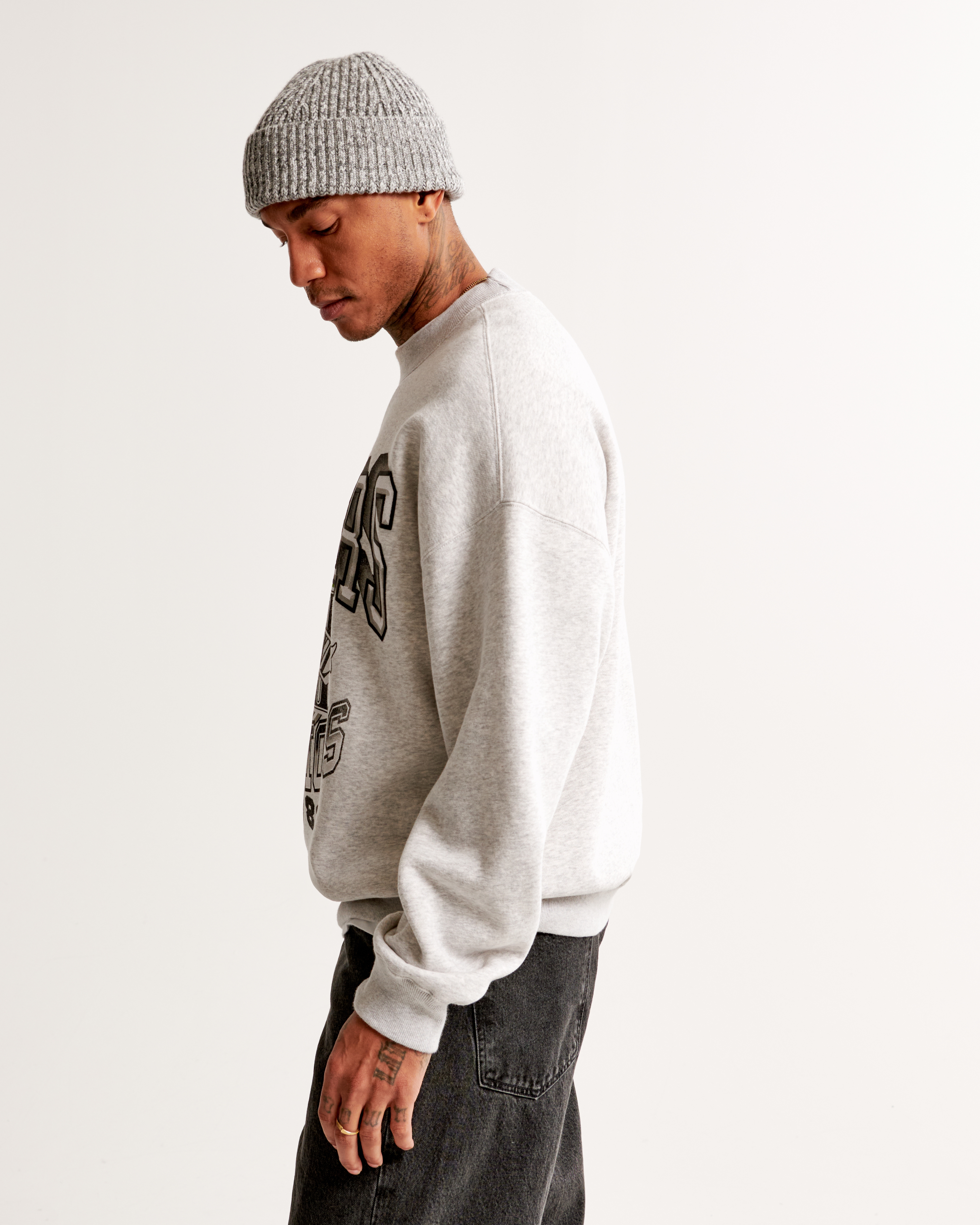 Men's Vintage Los Angeles Raiders Graphic Crew Sweatshirt Men's Vintage Los Angeles Raiders Graphic Crew Sweatshirt