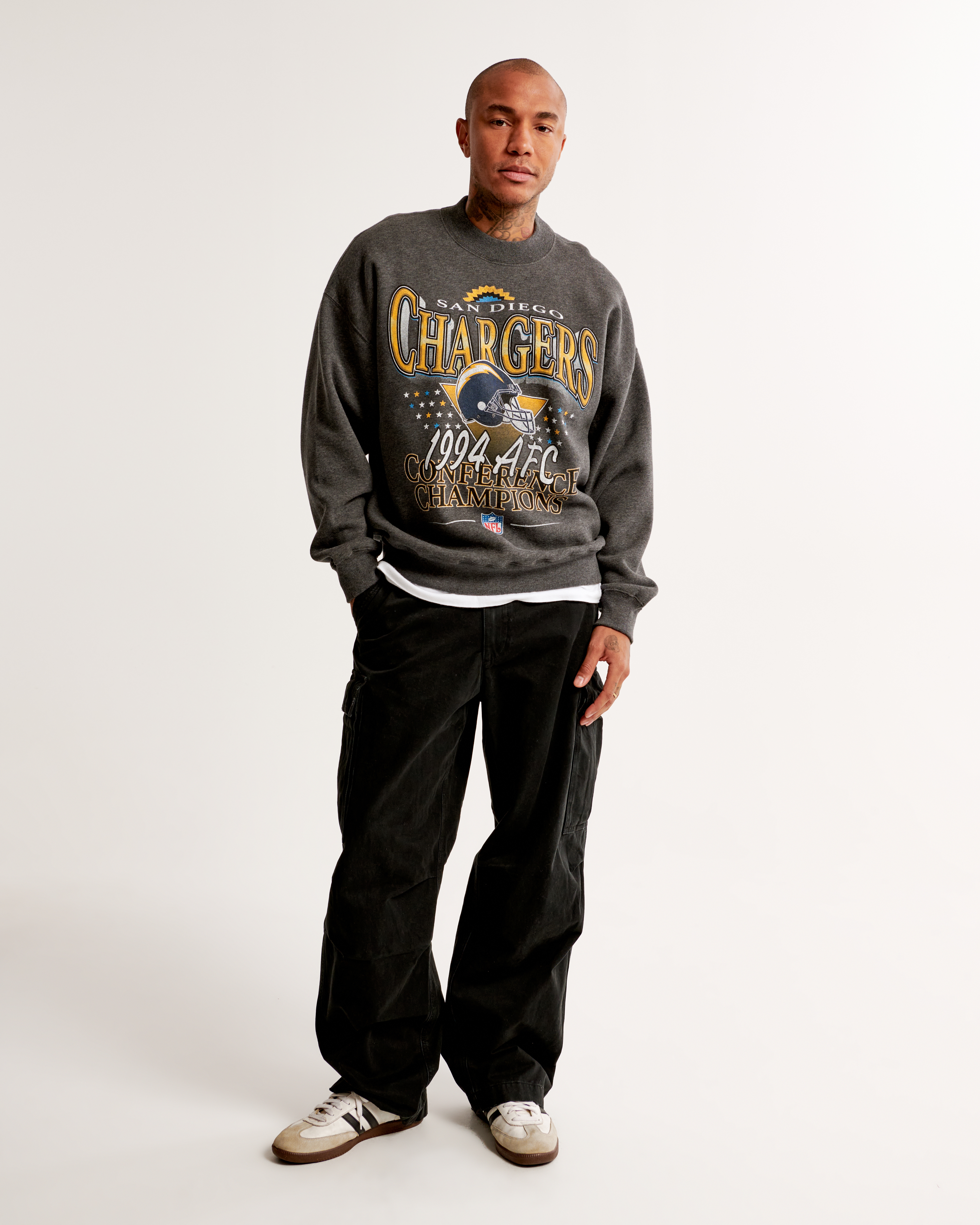 Los Angeles Chargers Graphic Crew Sweatshirt