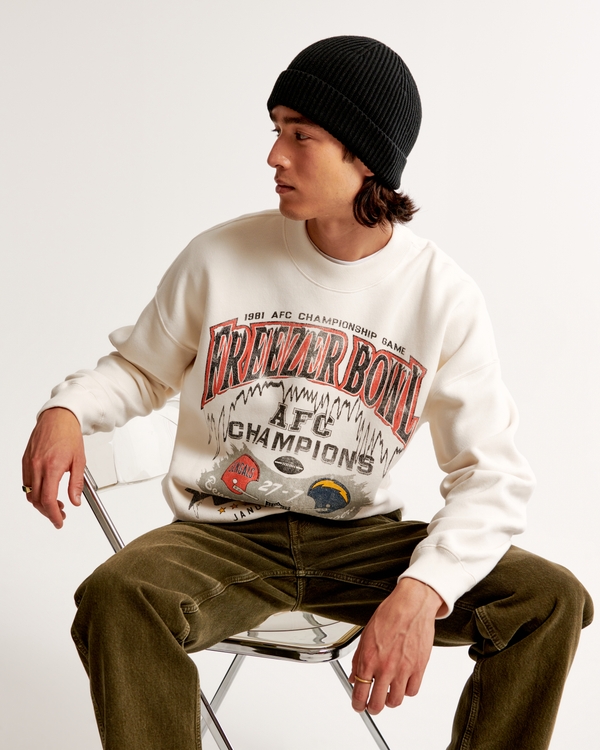 Vintage Freezer Bowl Graphic Crew Sweatshirt, Off White view 1