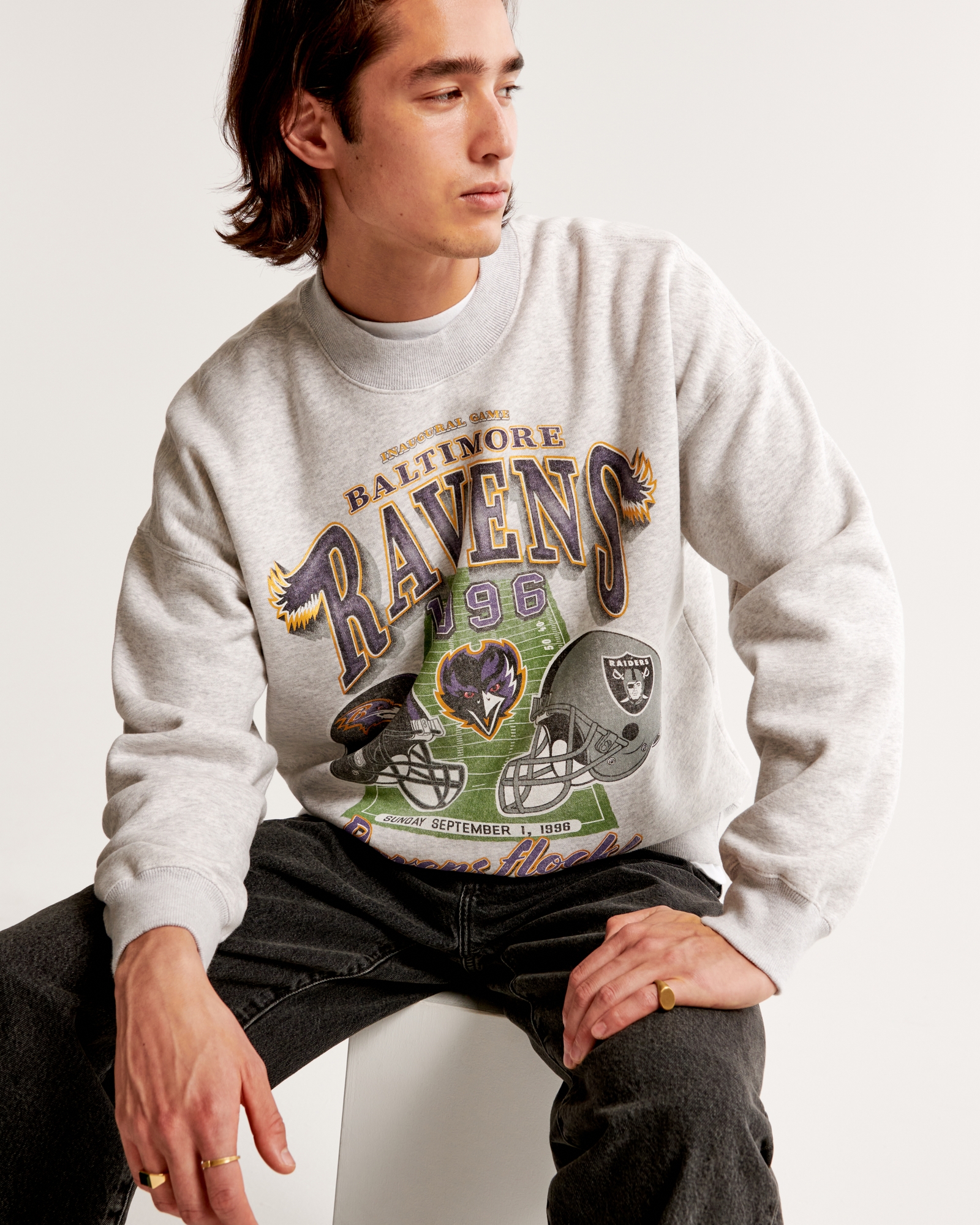 Baltimore Ravens Christmas Jumper Graphic Crew Sweatshirt - Mens