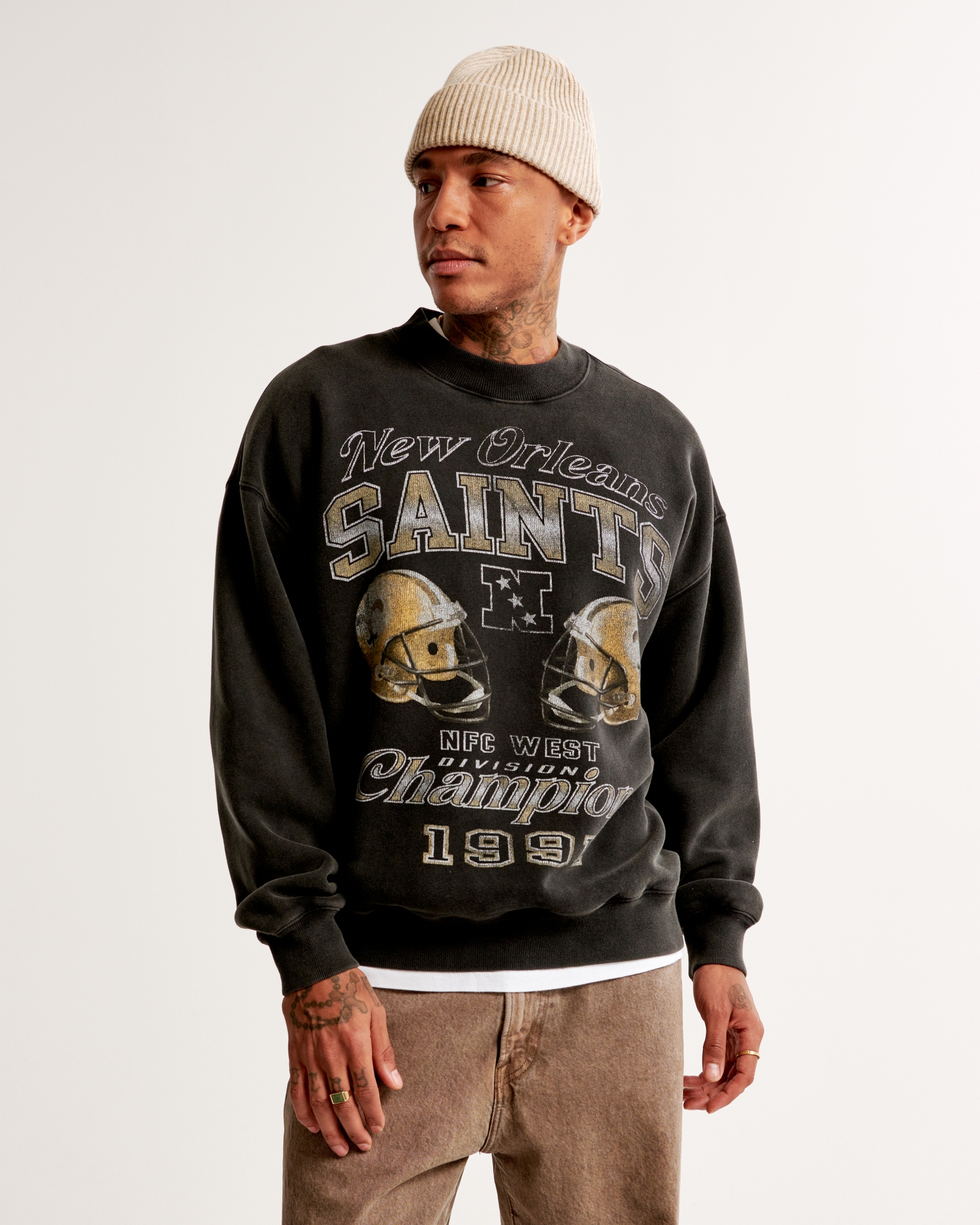 Vintage 90s New Orleans Saints NFL Football Crewneck Sweatshirt