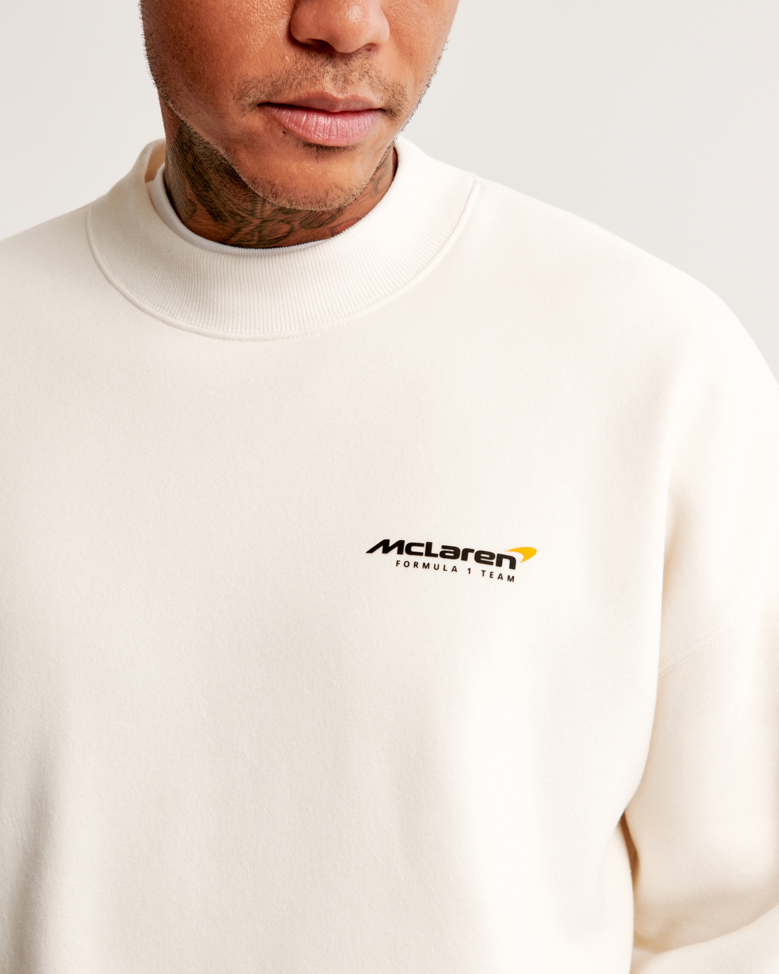 Herren Sweatshirt mit Rundhalsausschnitt und McLaren-Grafik 