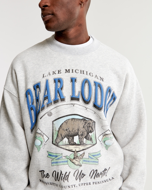 Bear Lodge Graphic Crew Sweatshirt, Light Heather Grey
