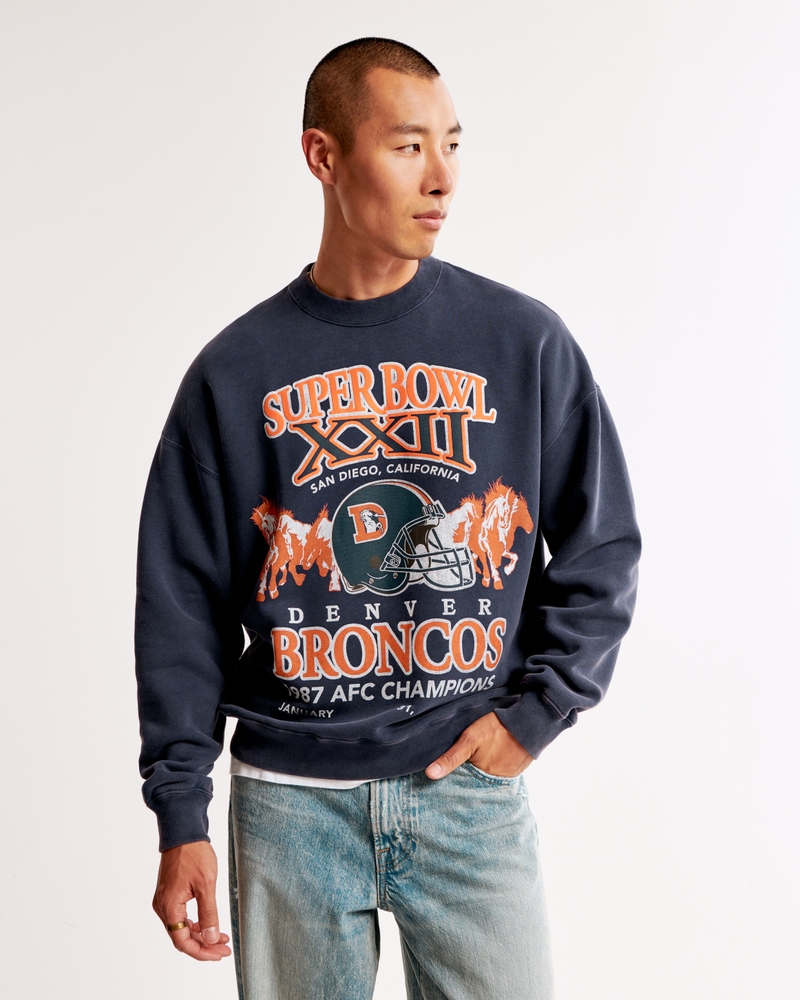 Denver Broncos Graphic Crew Sweatshirt