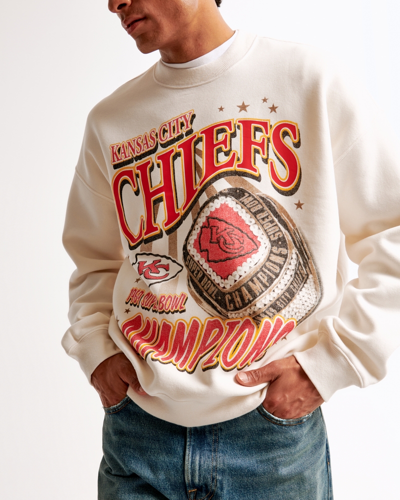 Kansas City Chiefs Graphic Crew Sweatshirt