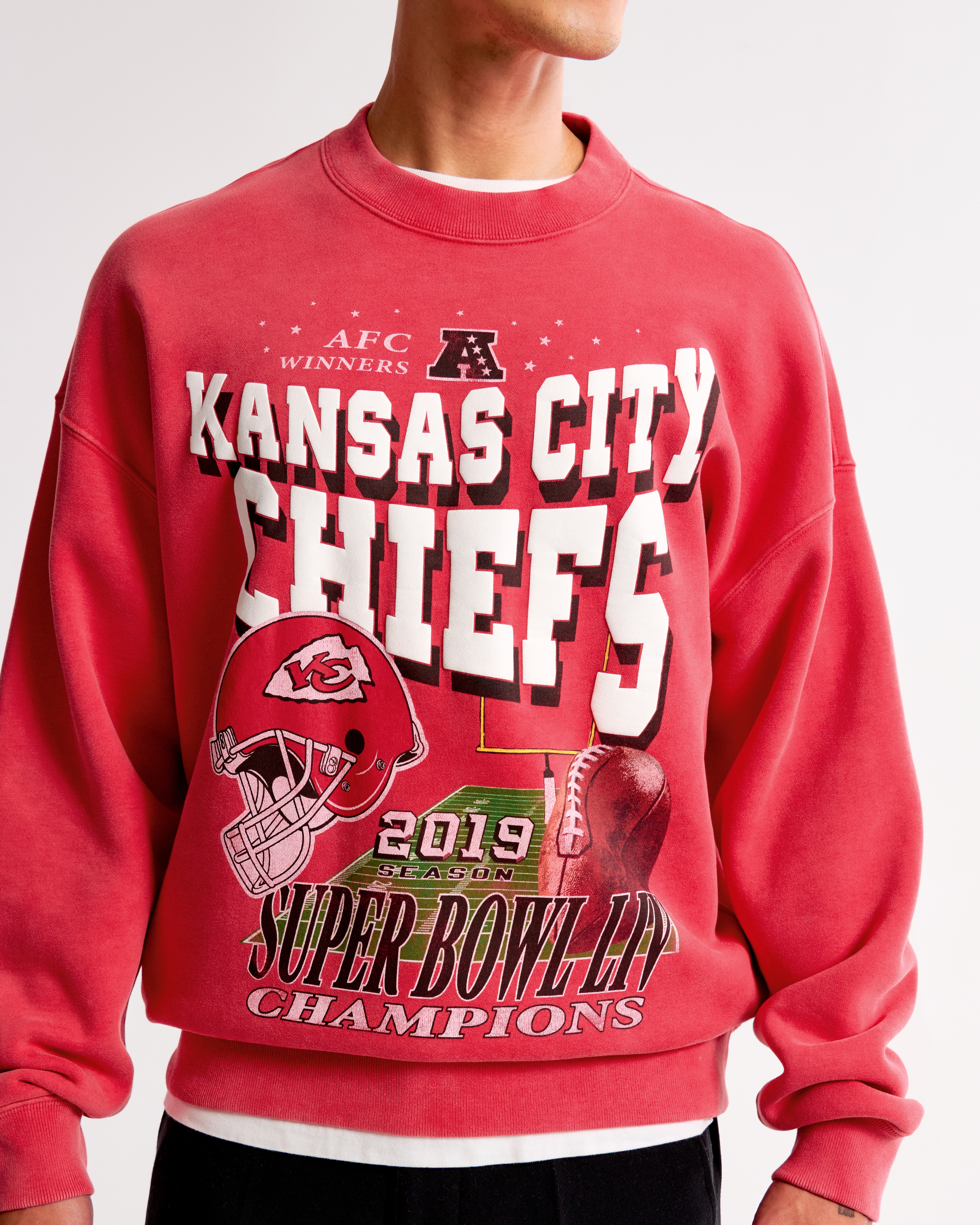 Abercrombie & Fitch Kansas City Chiefs Graphic Crew Sweatshirt In Red