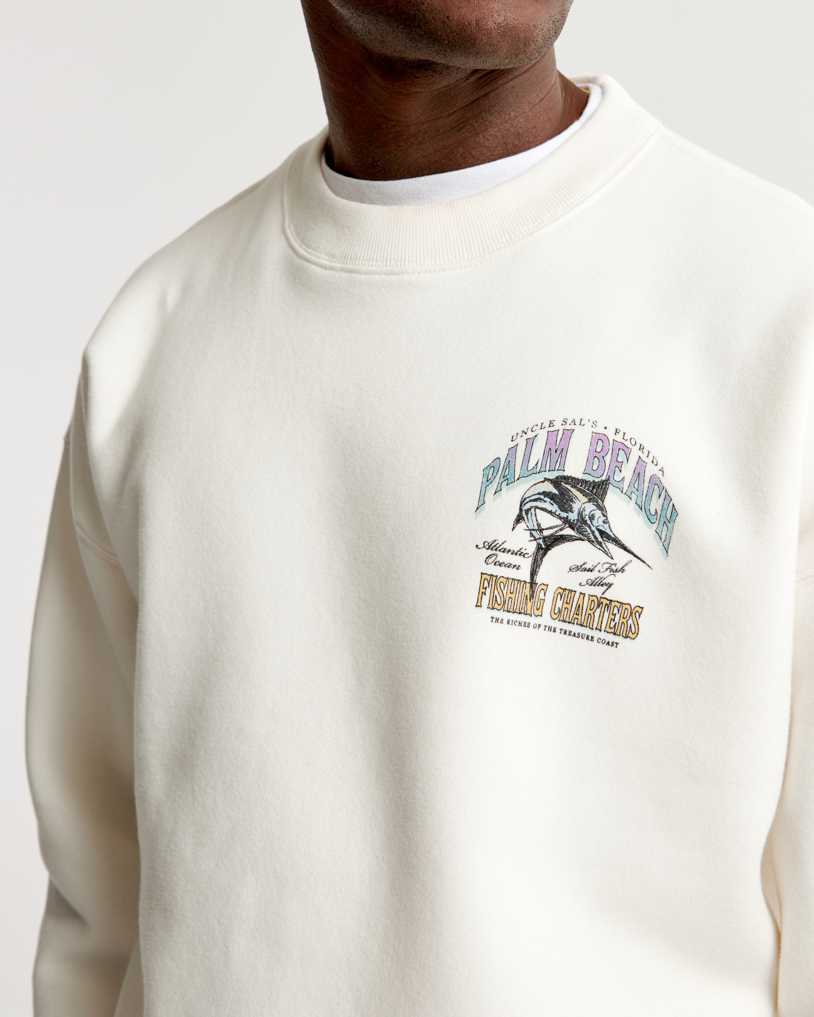 MIN-AQUA BATS *Embroidered Crewneck*