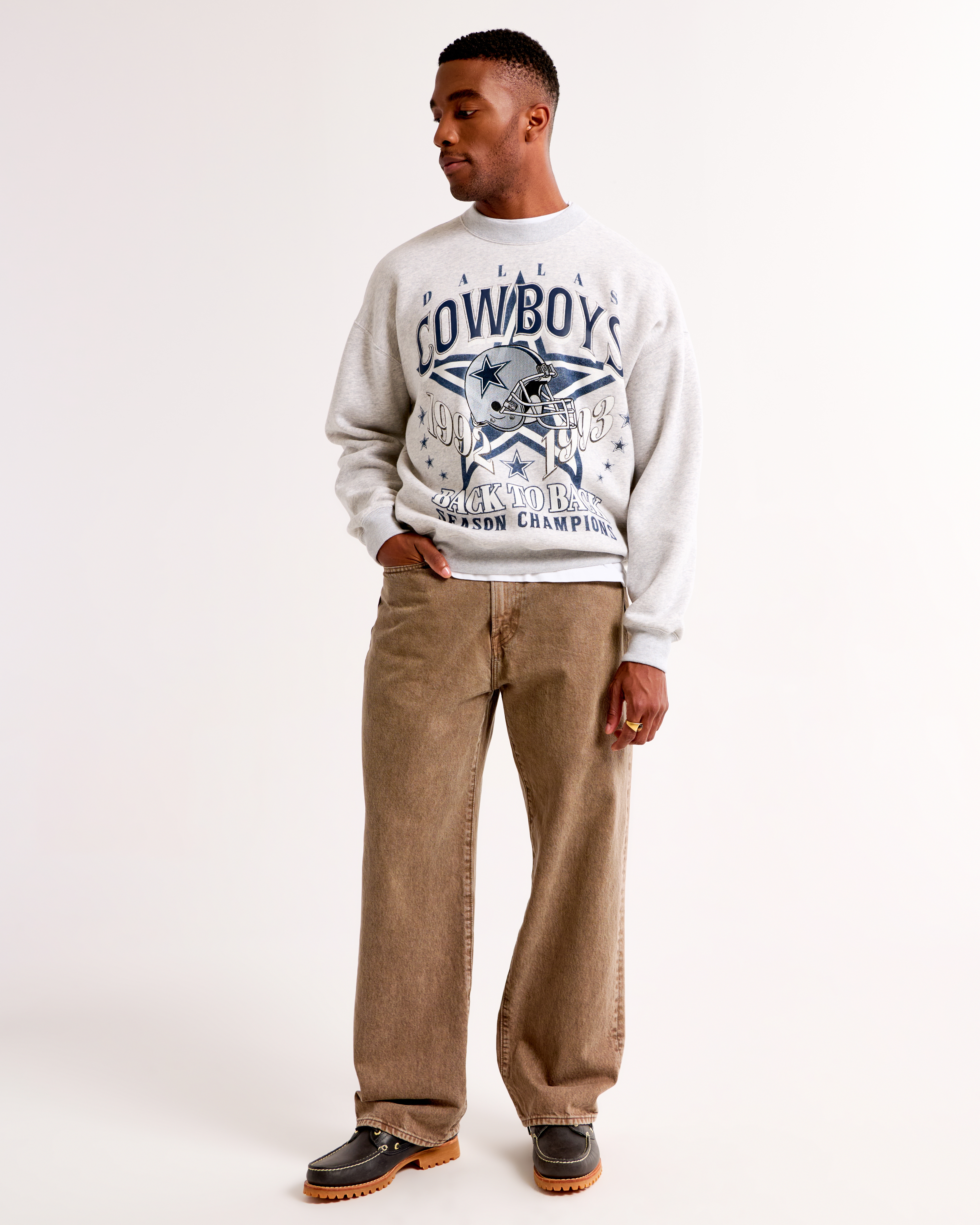 Abercrombie & Fitch Dallas Cowboys Graphic Crew Sweatshirt In Neutral