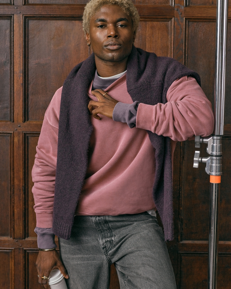 Essential Crew Sweatshirt
