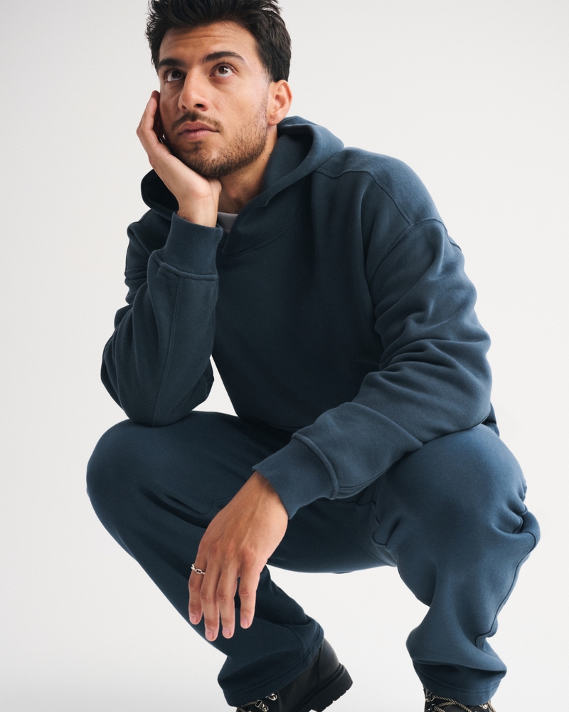 Essential Popover Hoodie