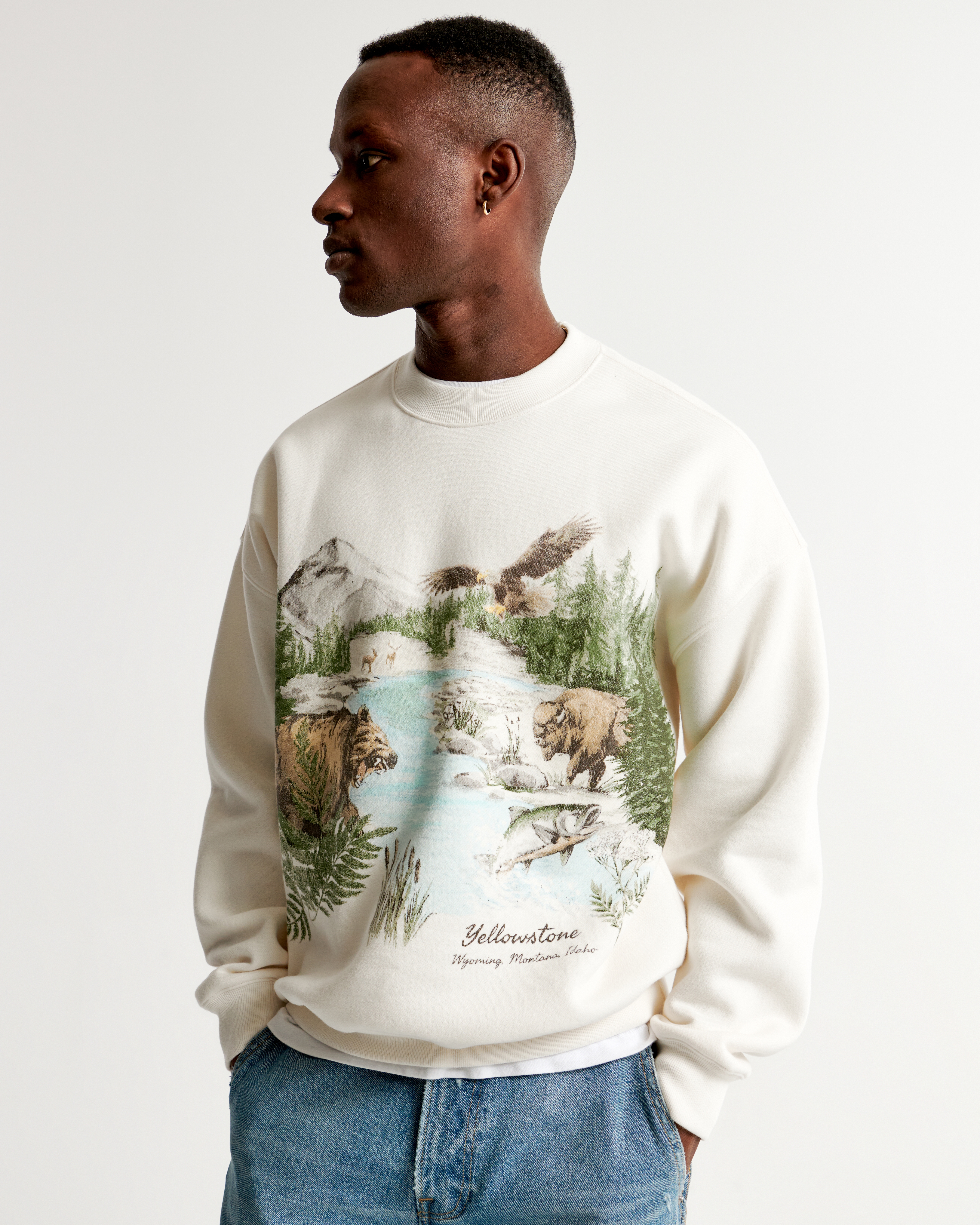 Abercrombie relaxed crew sweatshirt hot sale