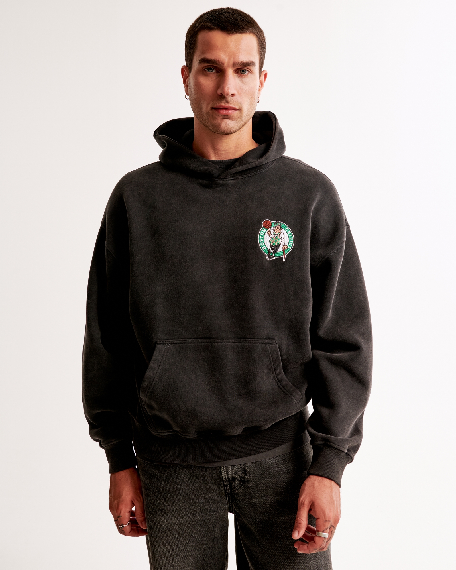 Abercrombie & Fitch Boston Celtics Graphic Popover Hoodie