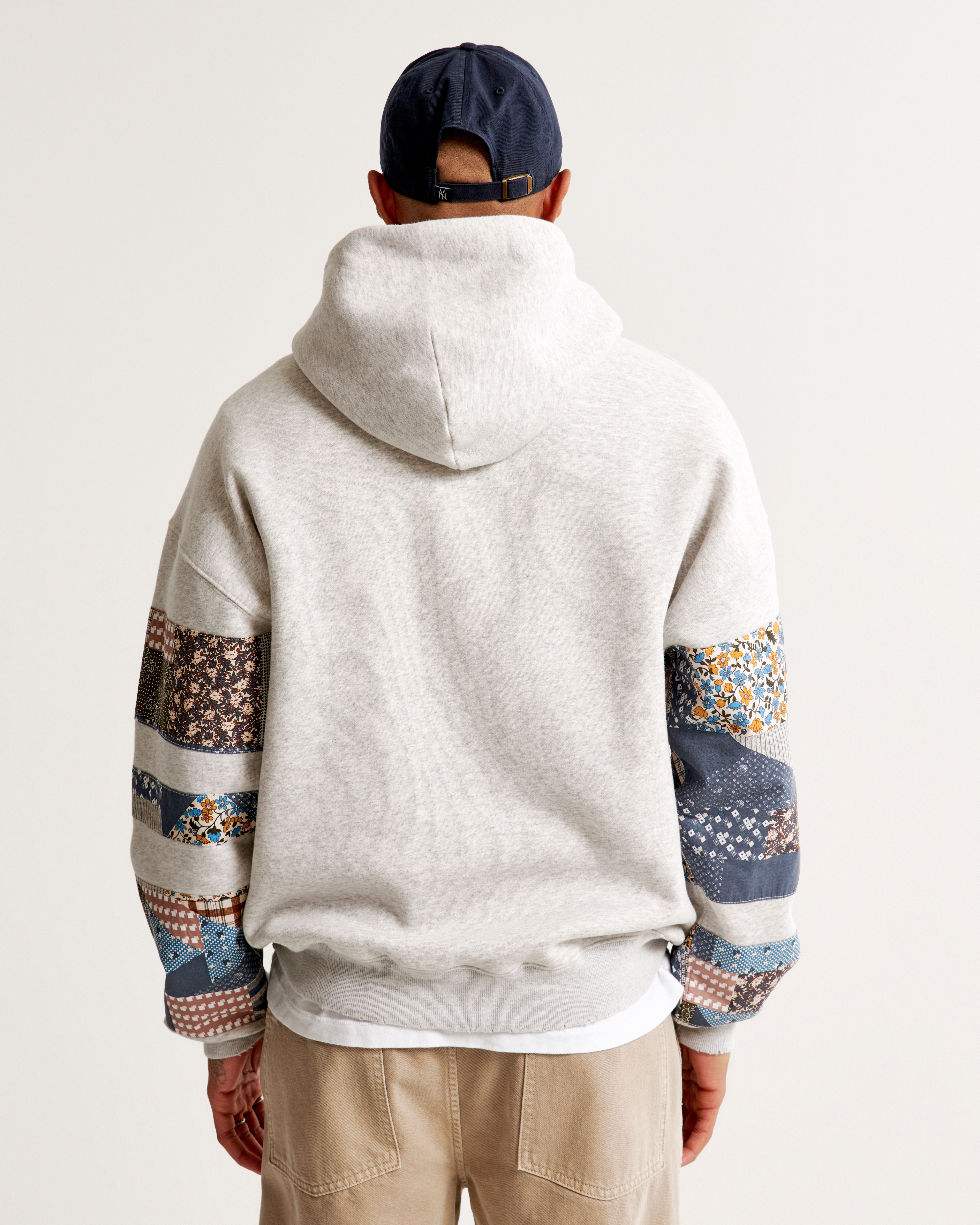 Essential Popover Hoodie