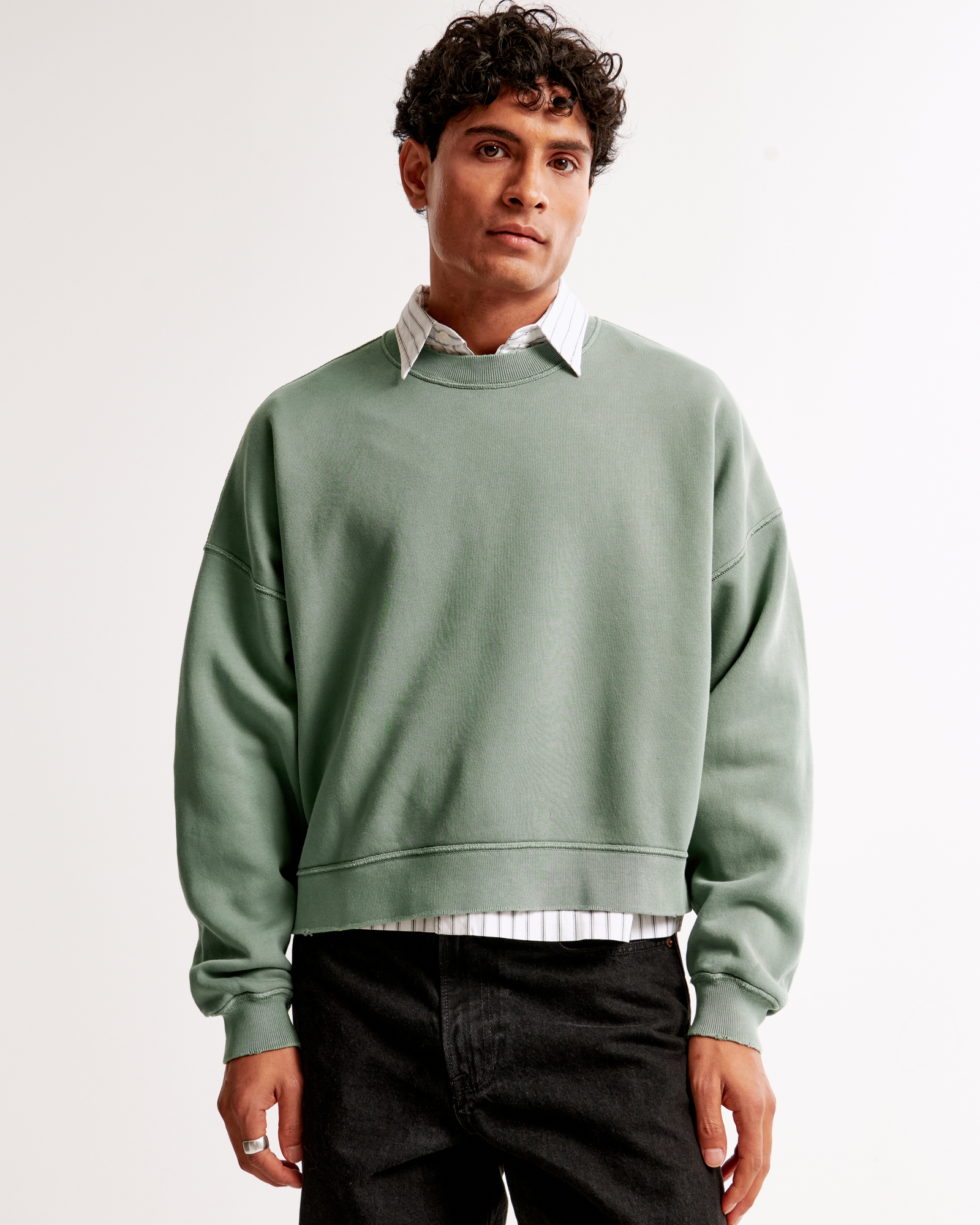Cropped Essential Crew Sweatshirt