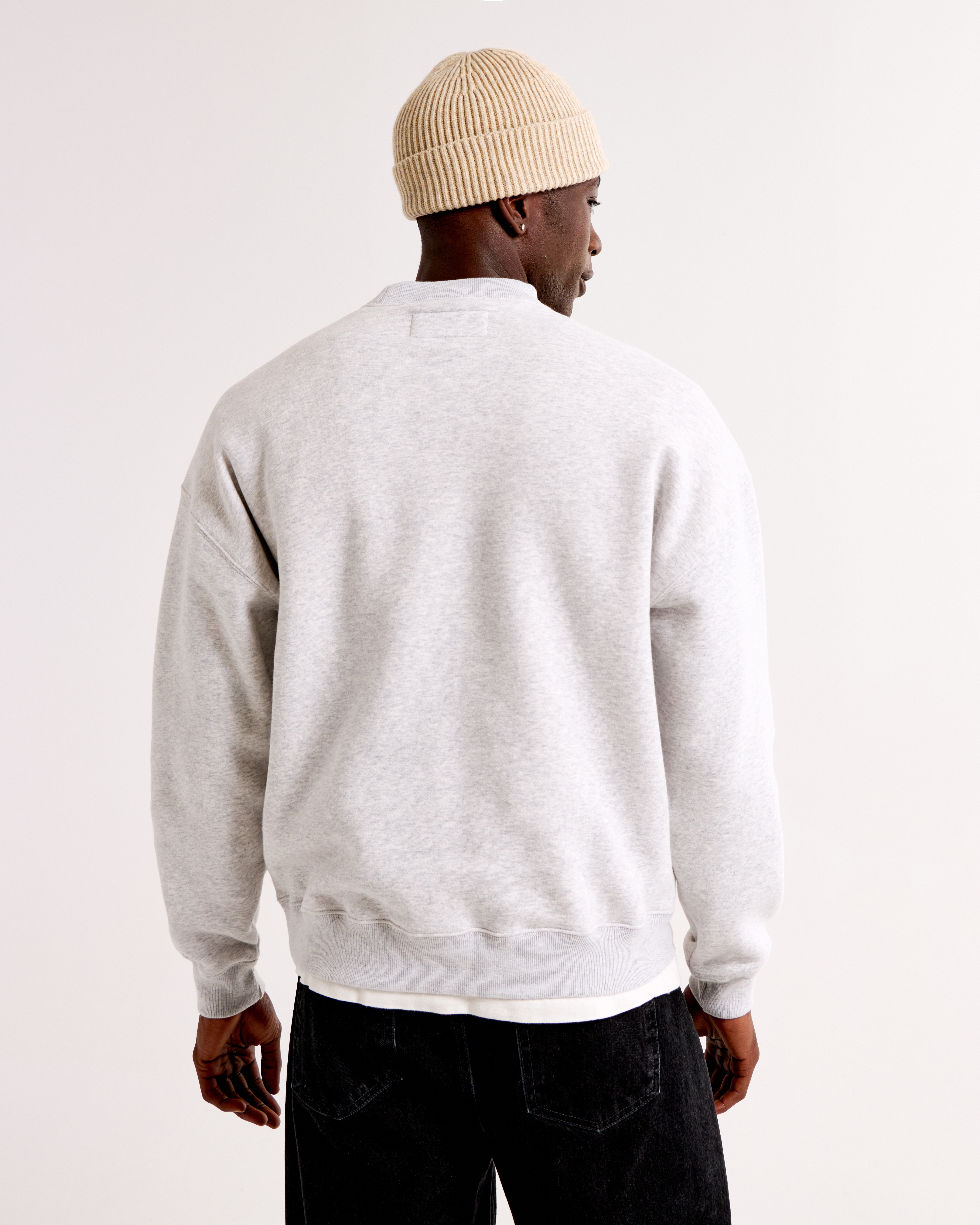 Abercrombie&Fitch バットマン　XL Men's Vintage NFC Championship Graphic Crew Sweatshirt