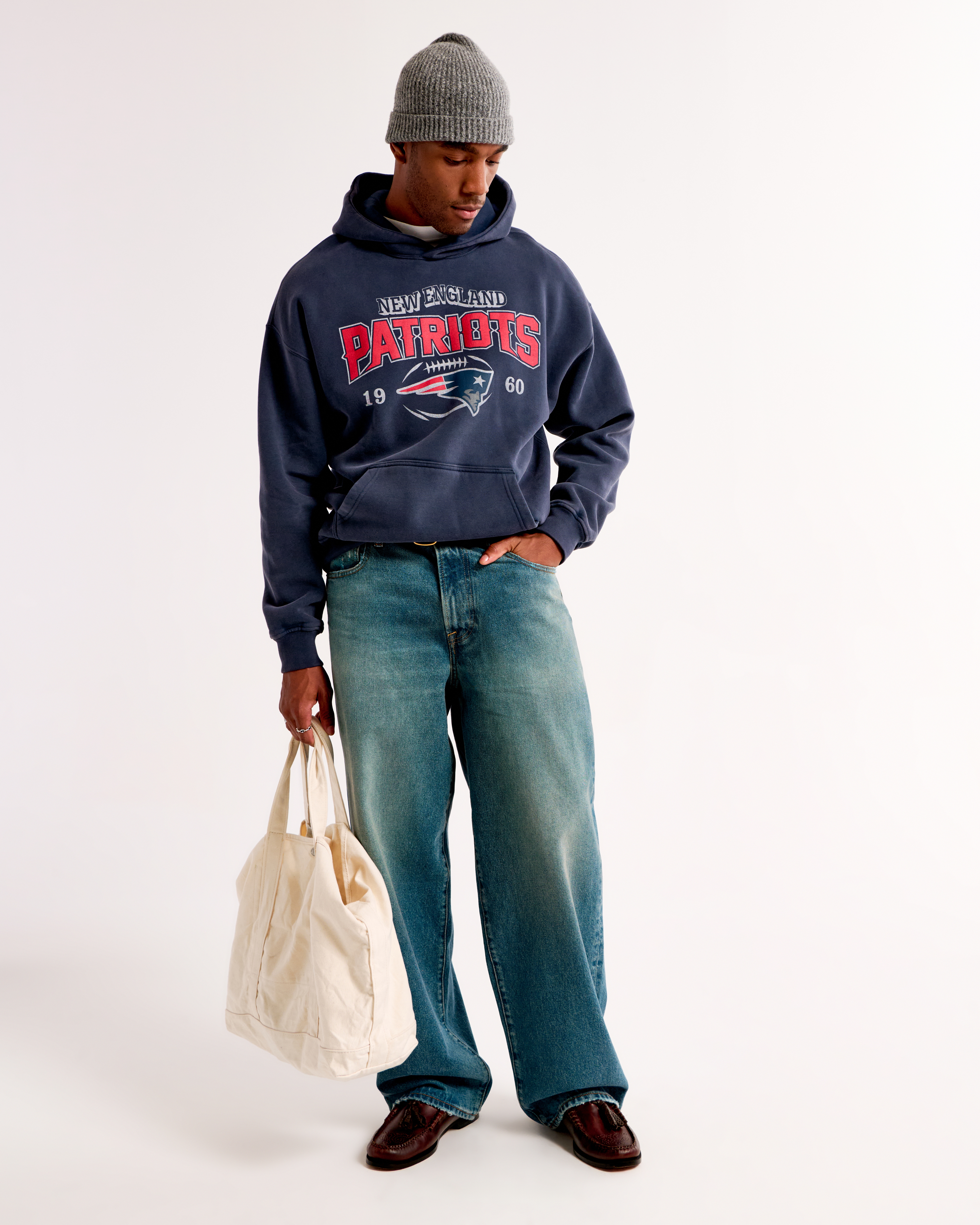 Abercrombie & Fitch New England Patriots Graphic Popover Hoodie In Blue