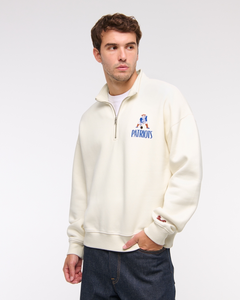 Men's New England Patriots Half-Zip Sweatshirt | Men's Tops