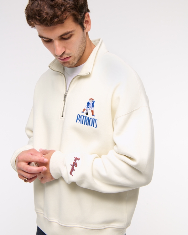 New England Patriots Half-Zip Sweatshirt