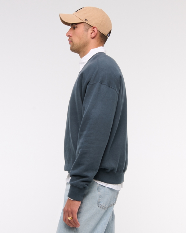 Essential Crew Sweatshirt